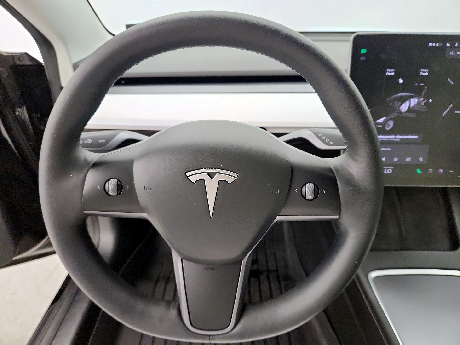 Thumbnail: 2021 Tesla Model 3 - 10