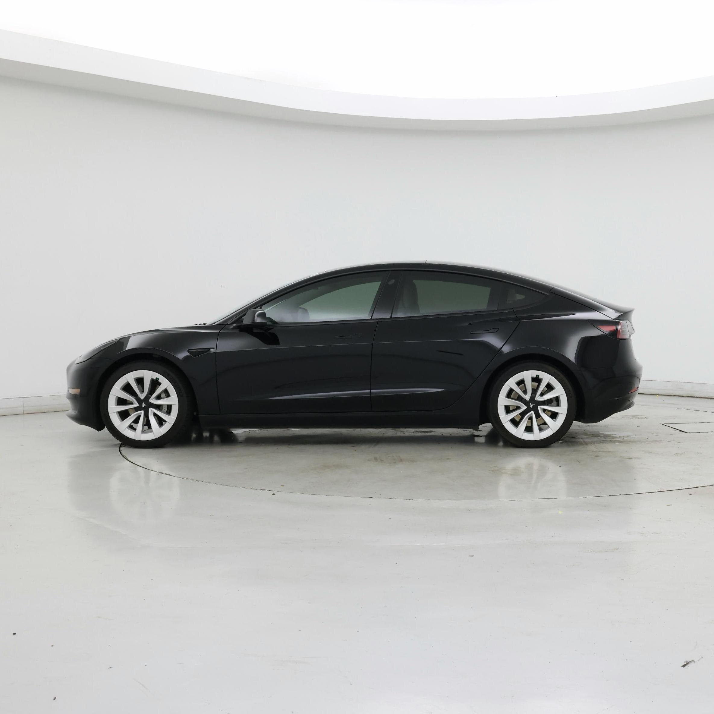 Thumbnail: 2021 Tesla Model 3 - 3
