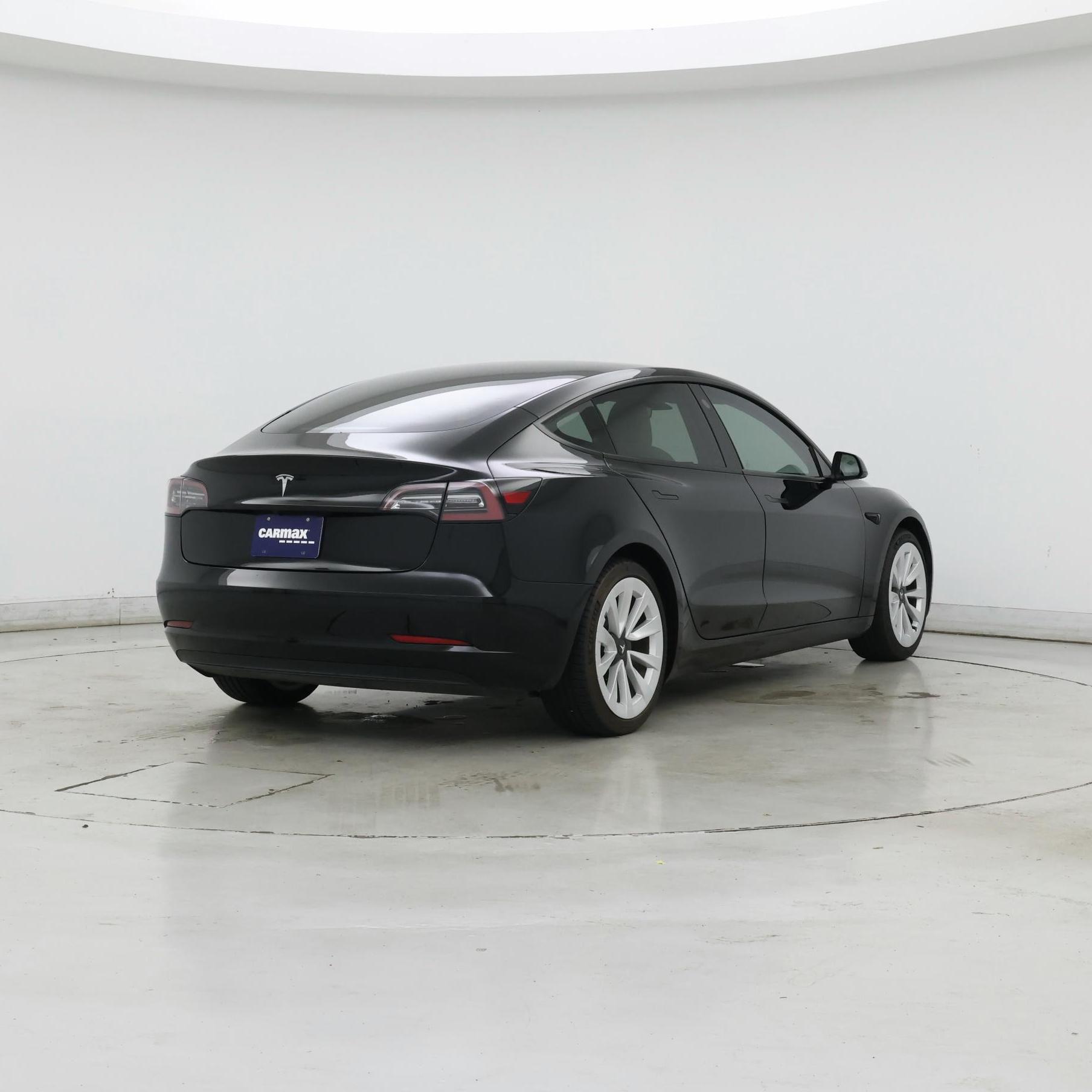 Thumbnail: 2021 Tesla Model 3 - 8