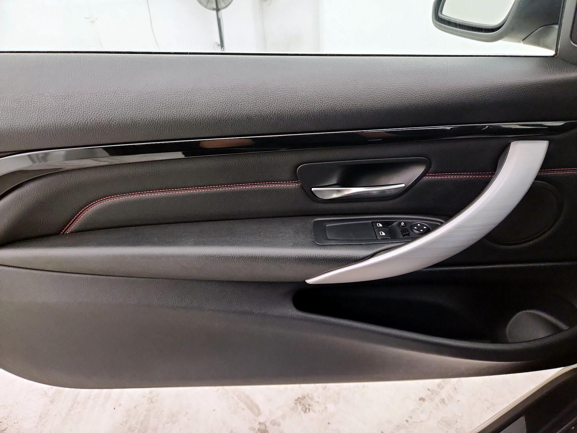Thumbnail: 2016 BMW 4 Series - 12