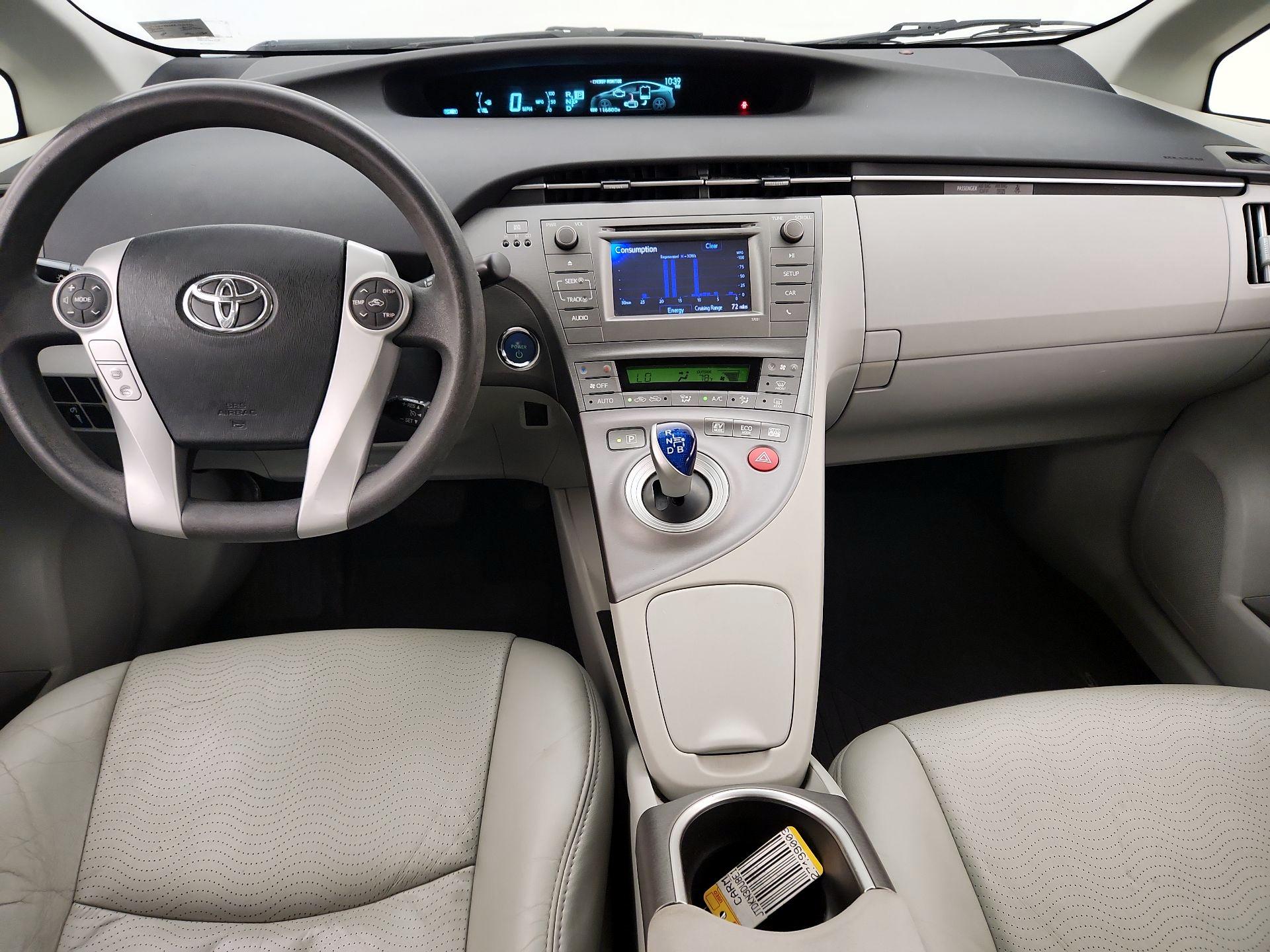 Thumbnail: 2014 Toyota Prius - 9