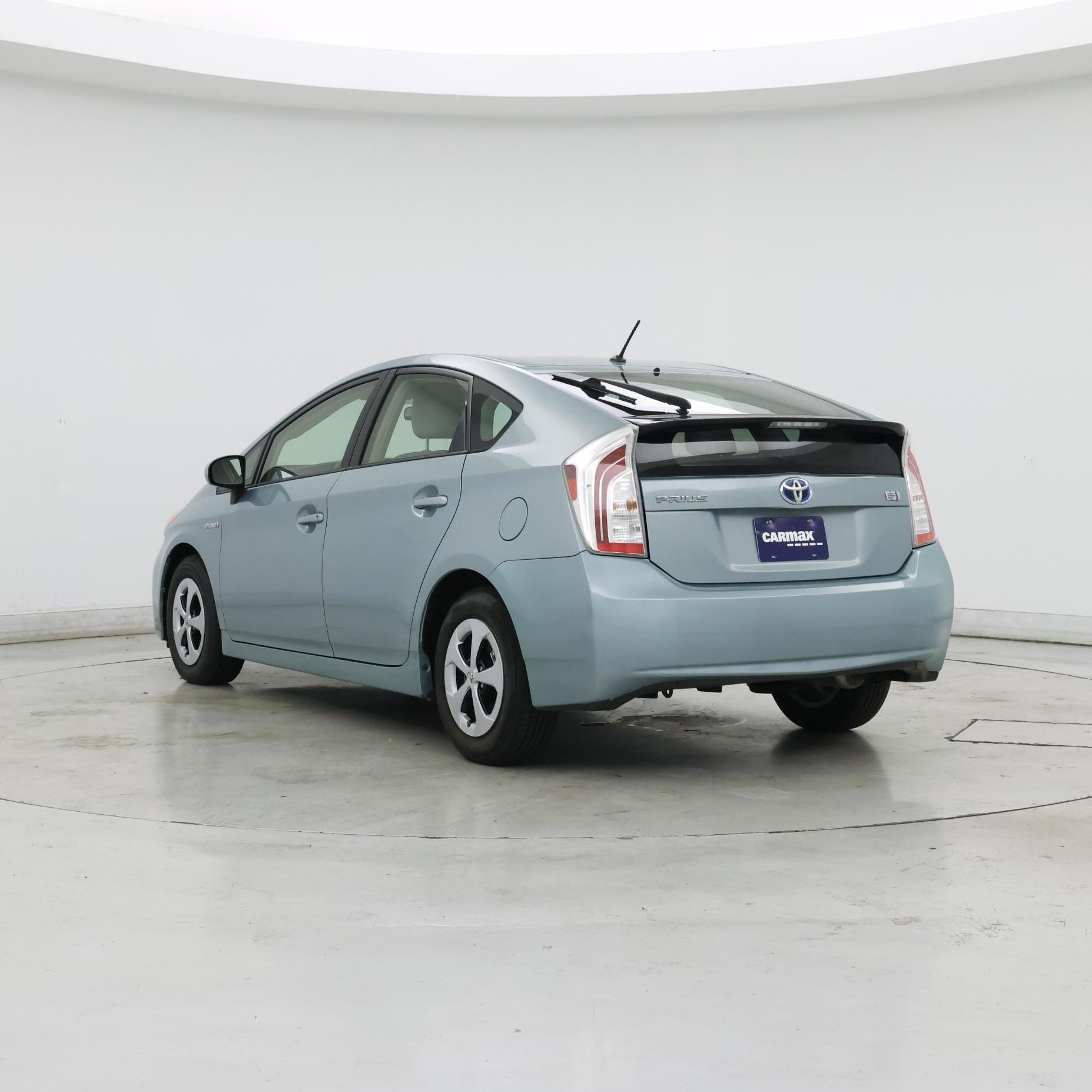Thumbnail: 2014 Toyota Prius - 2