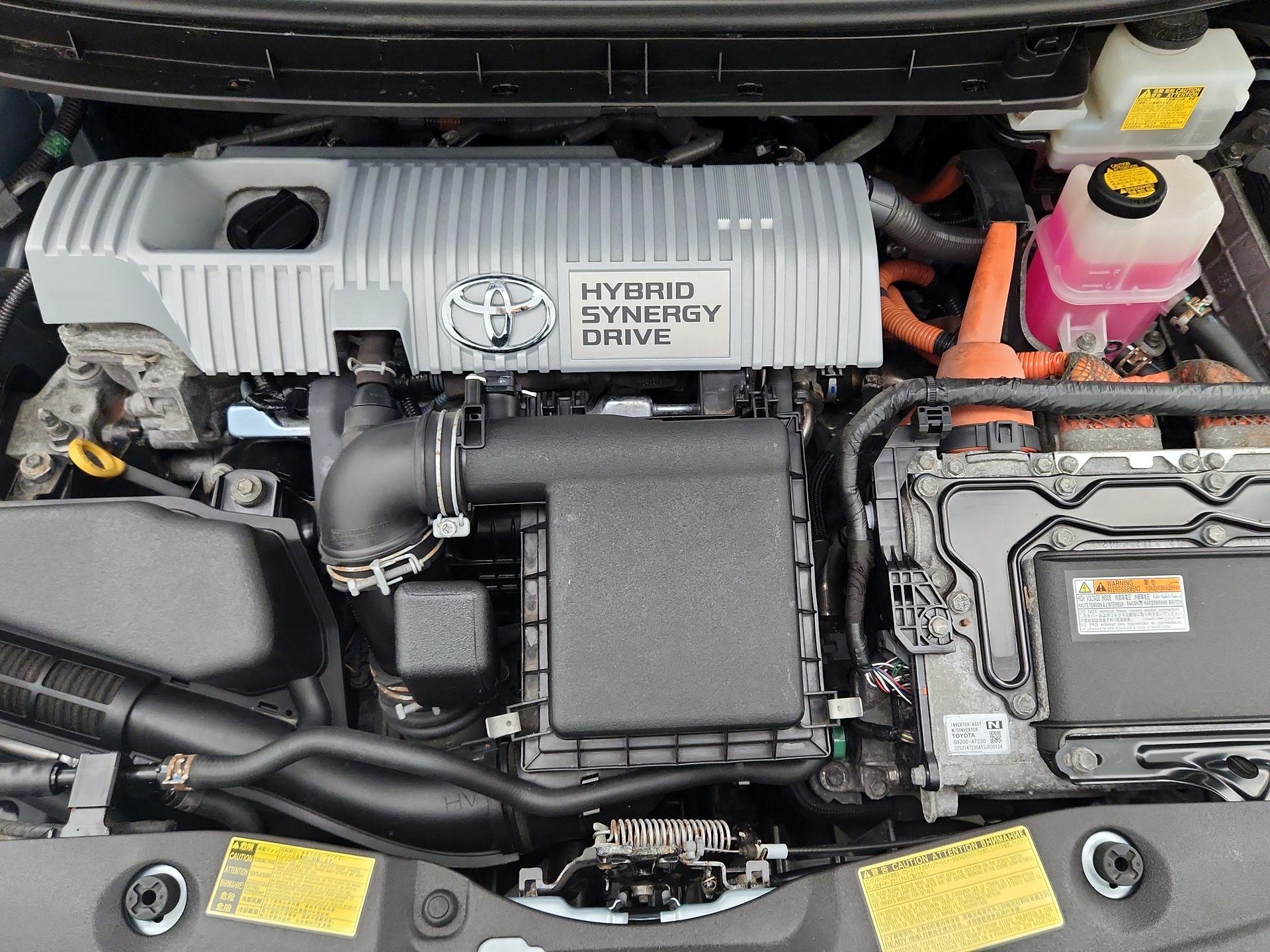 Thumbnail: 2014 Toyota Prius - 20