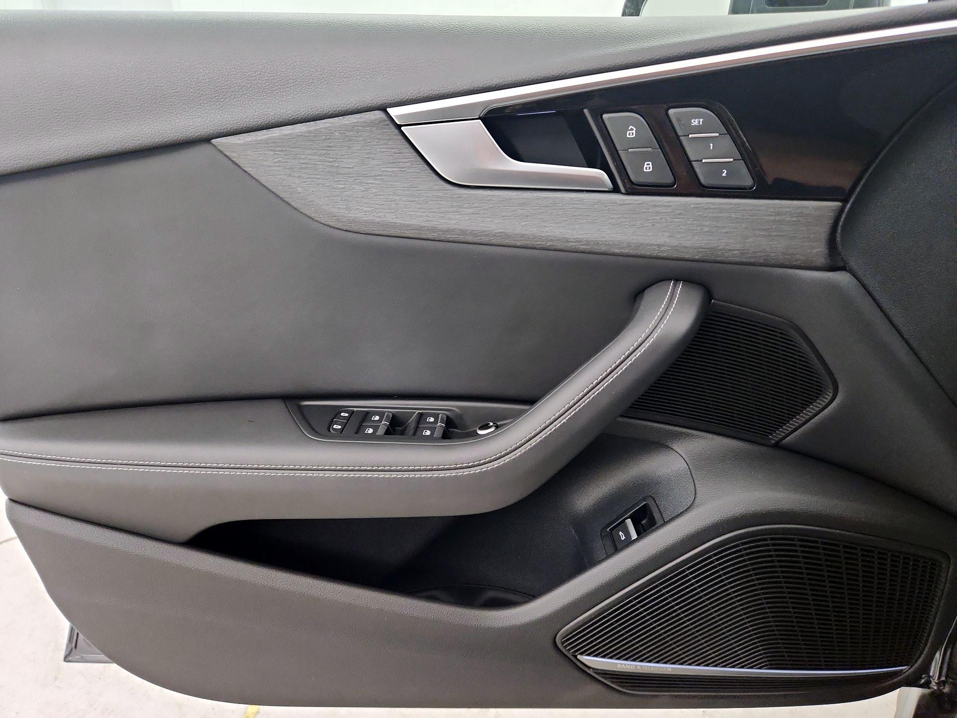 Thumbnail: 2020 Audi A4 - 12