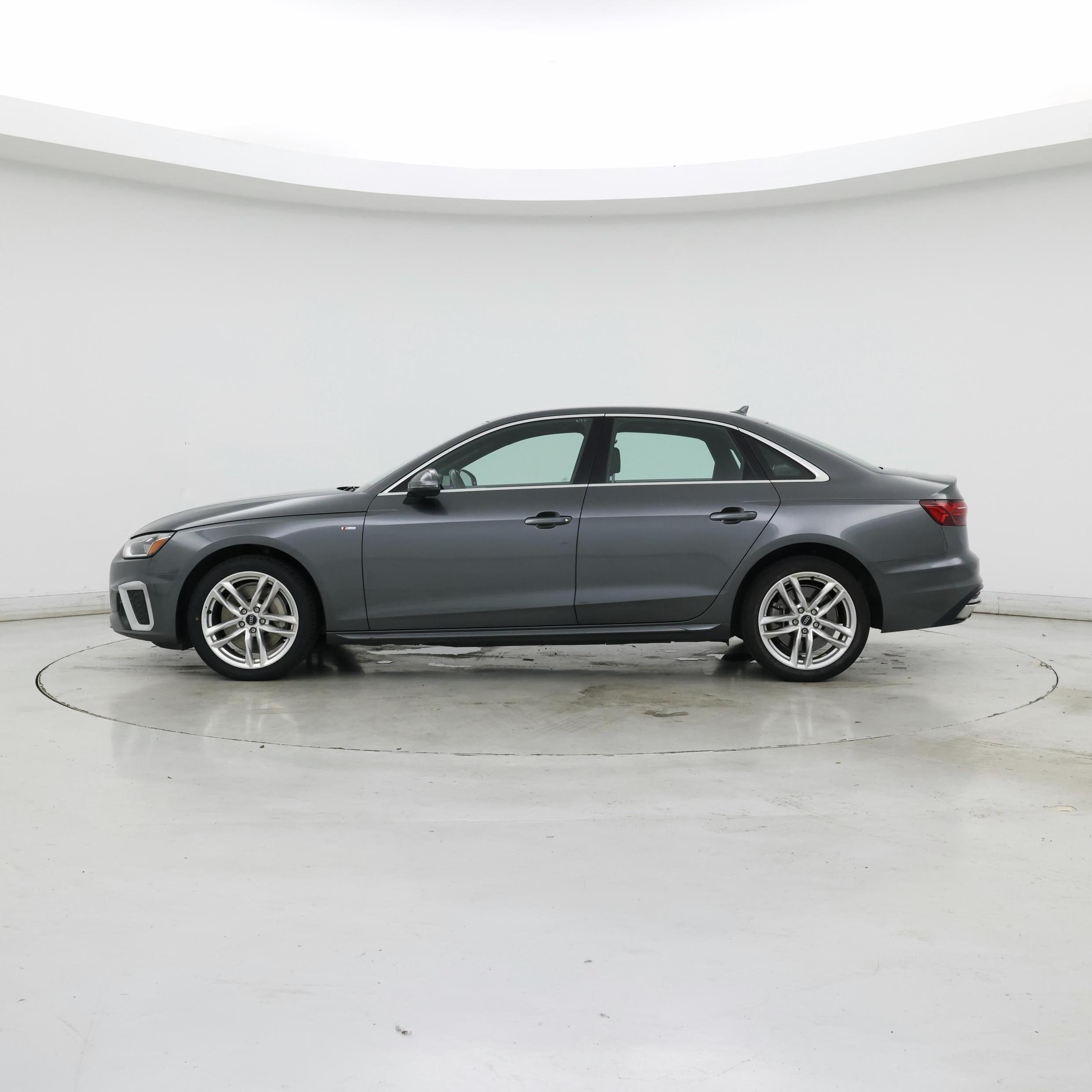 Thumbnail: 2020 Audi A4 - 3