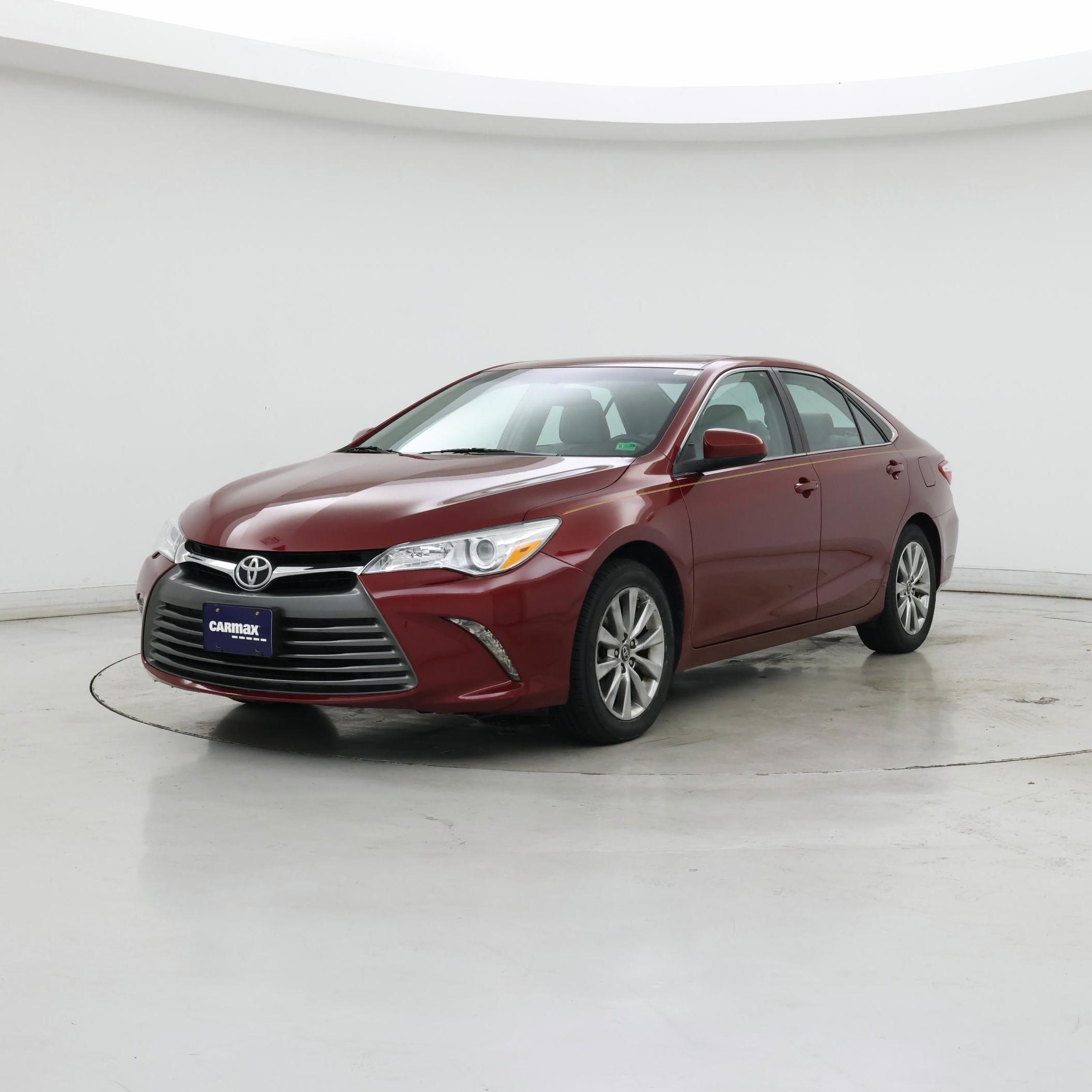 Thumbnail: 2016 Toyota Camry - 4