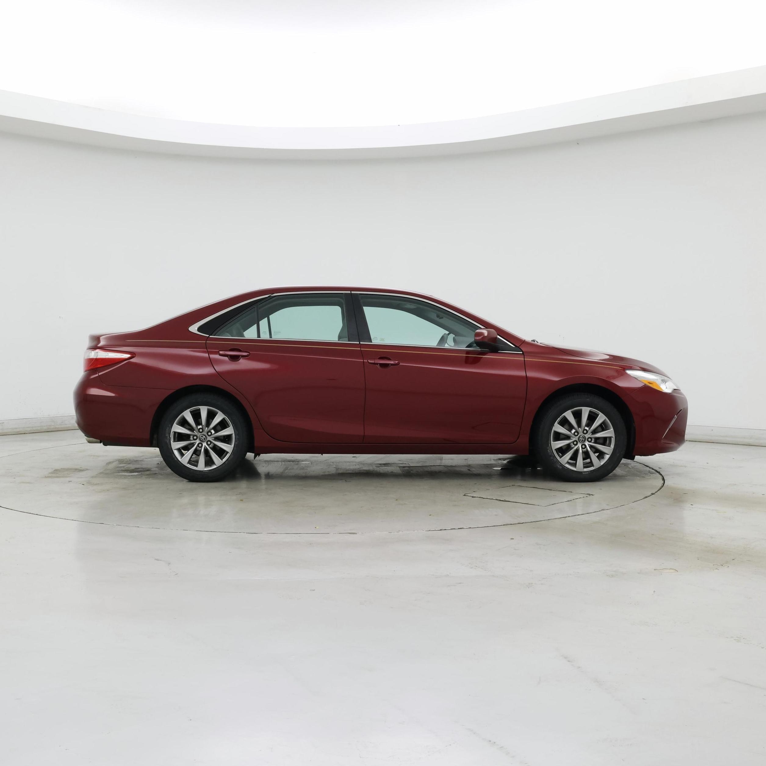 Thumbnail: 2016 Toyota Camry - 7
