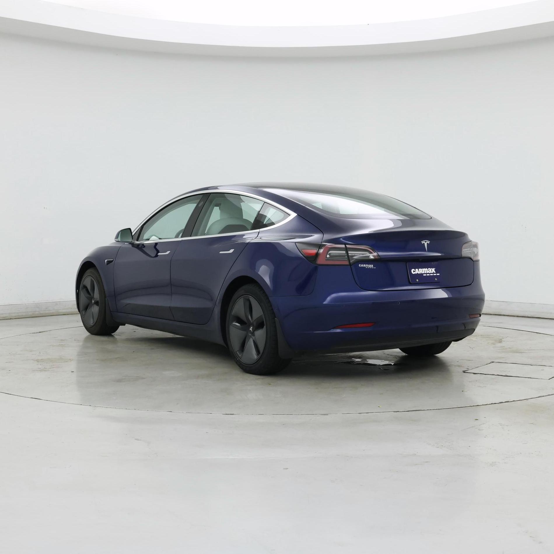 Thumbnail: 2019 Tesla Model 3 - 2