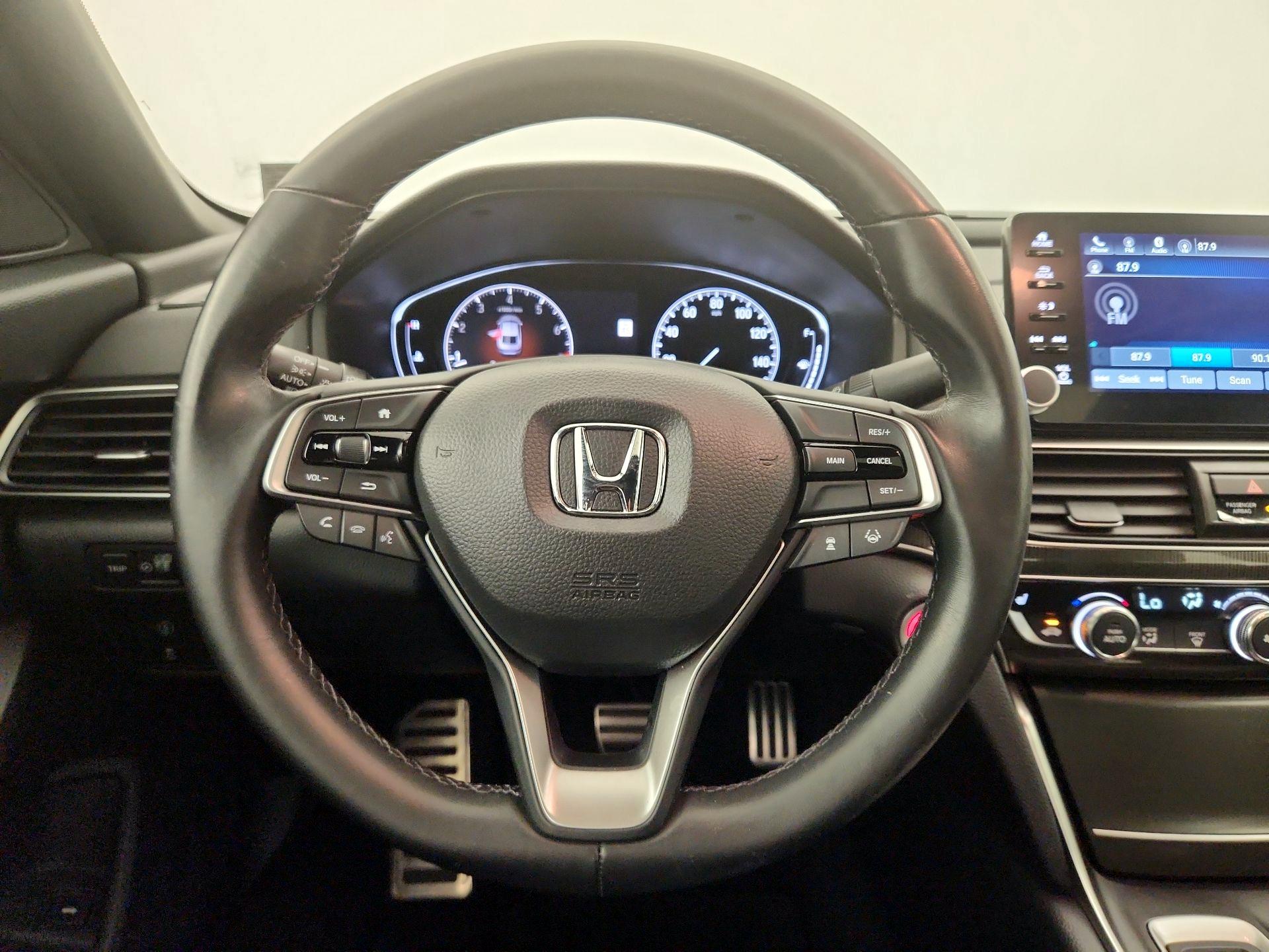 Thumbnail: 2019 Honda Accord - 10