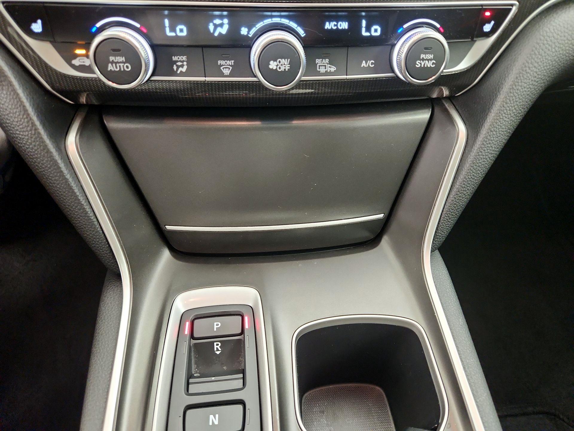 Thumbnail: 2019 Honda Accord - 16