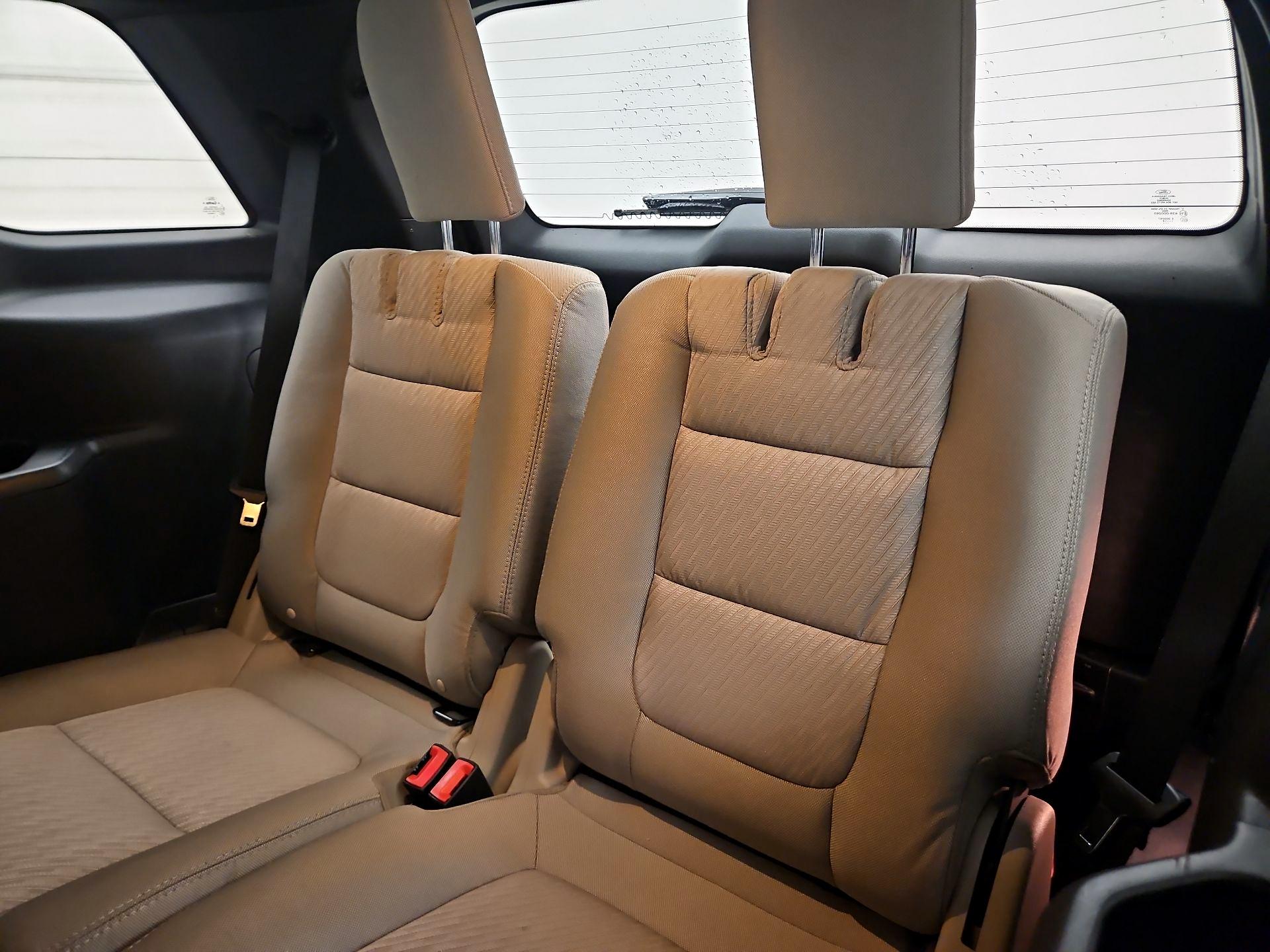 Thumbnail: 2019 Ford Explorer - 20