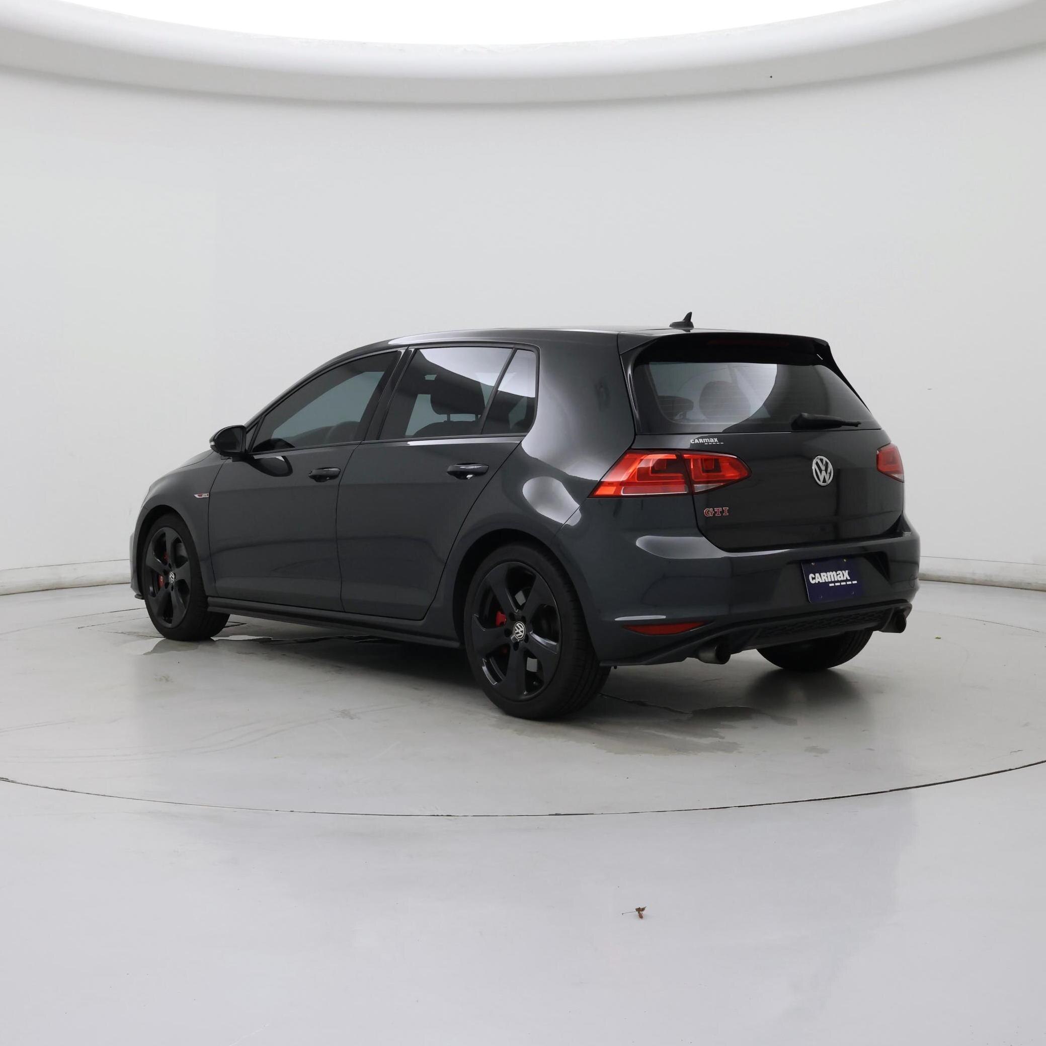 Thumbnail: 2017 Volkswagen Golf - 2