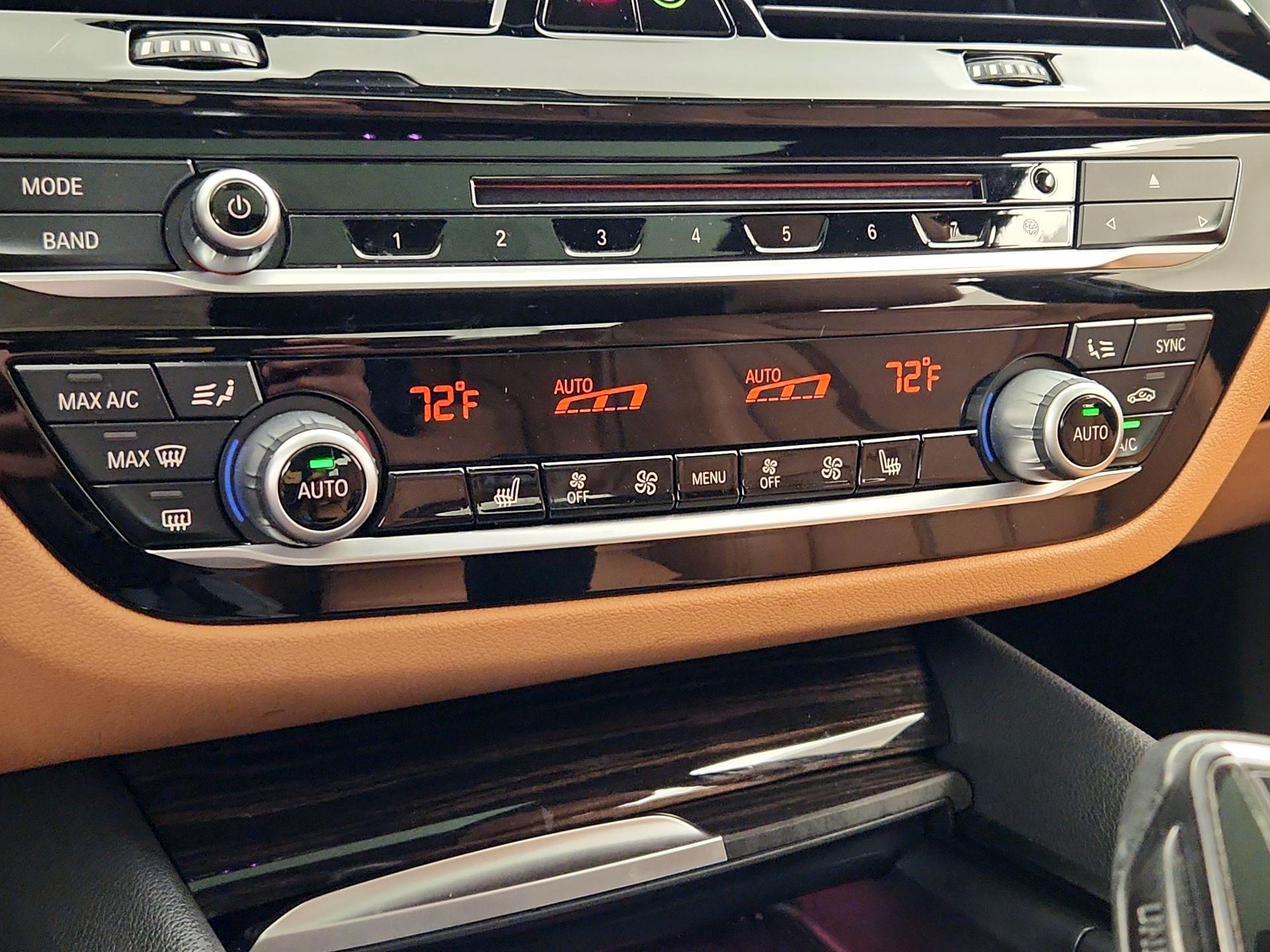 Thumbnail: 2019 BMW 5 Series - 17