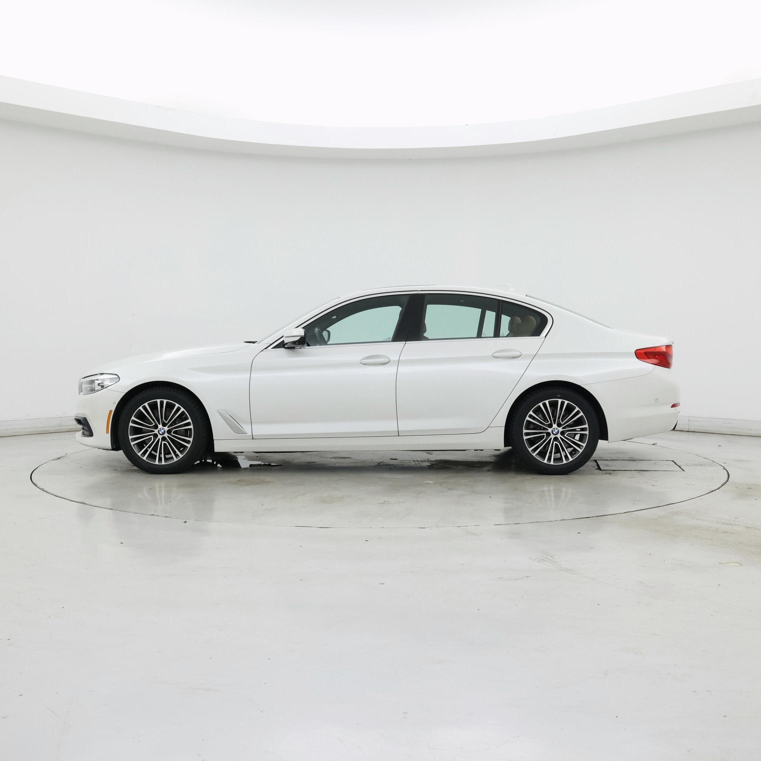 Thumbnail: 2019 BMW 5 Series - 3