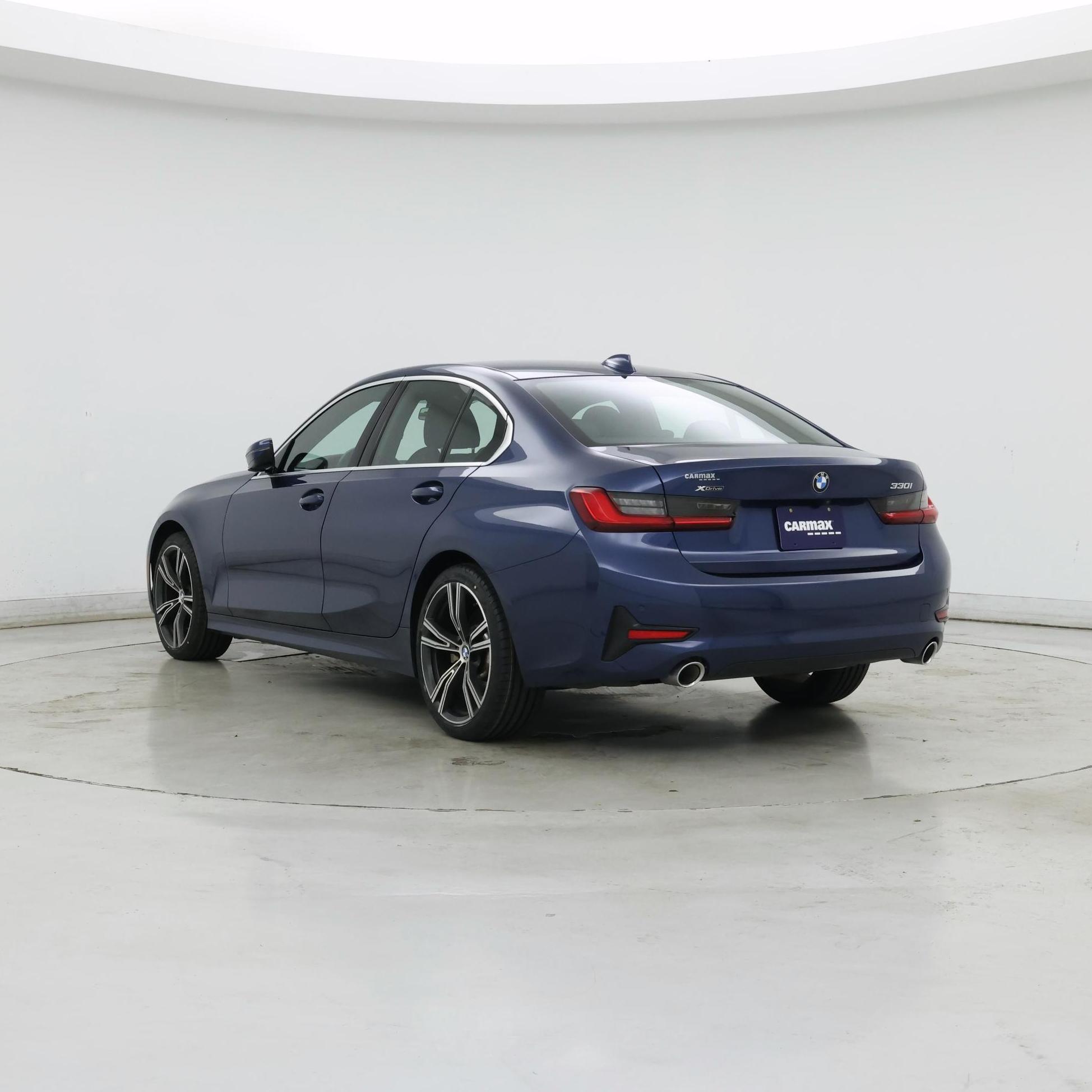 Thumbnail: 2021 BMW 3 Series - 2