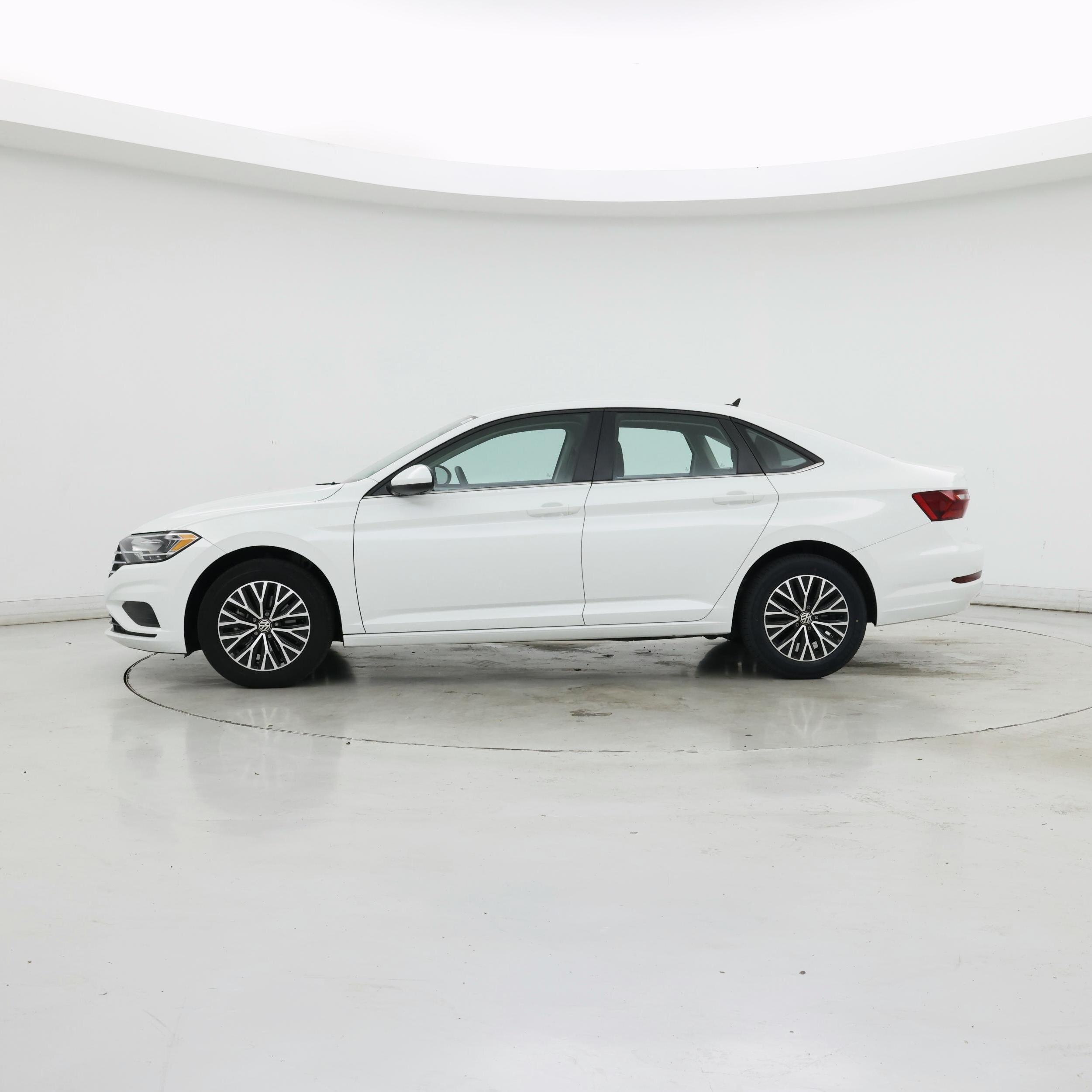 Thumbnail: 2021 Volkswagen Jetta - 3