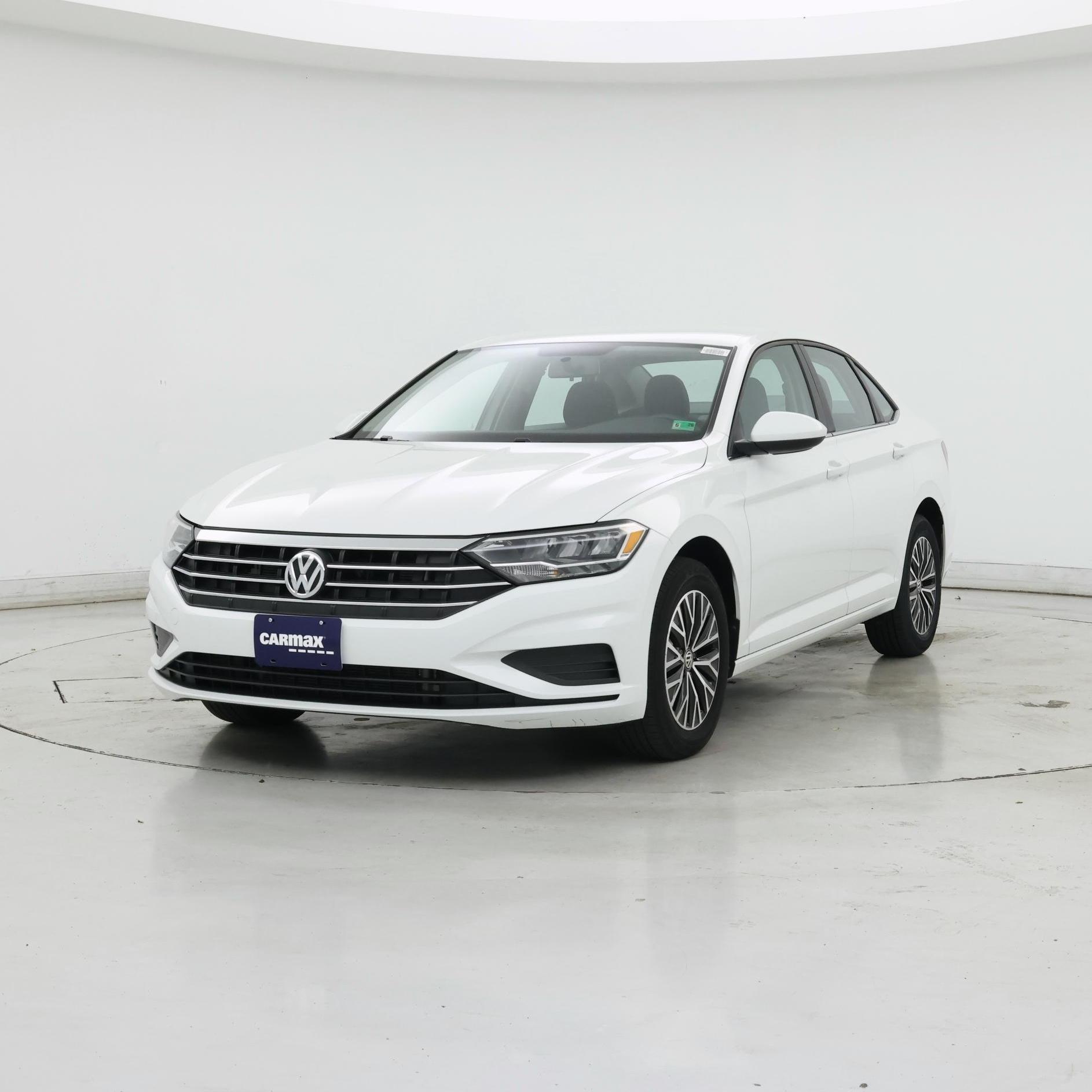 Thumbnail: 2021 Volkswagen Jetta - 4