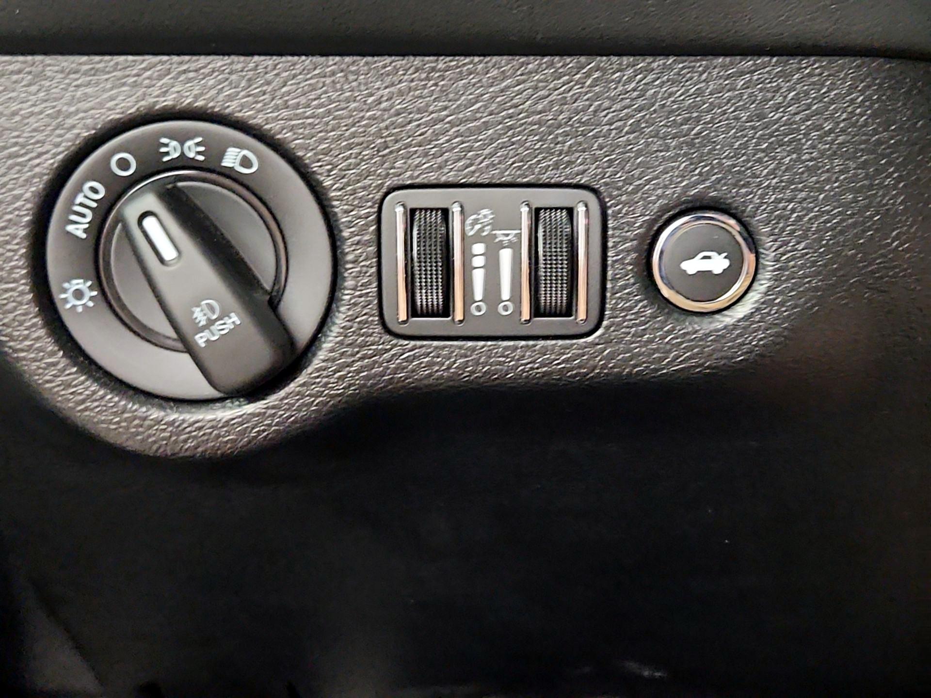 Thumbnail: 2023 Dodge Challenger - 13