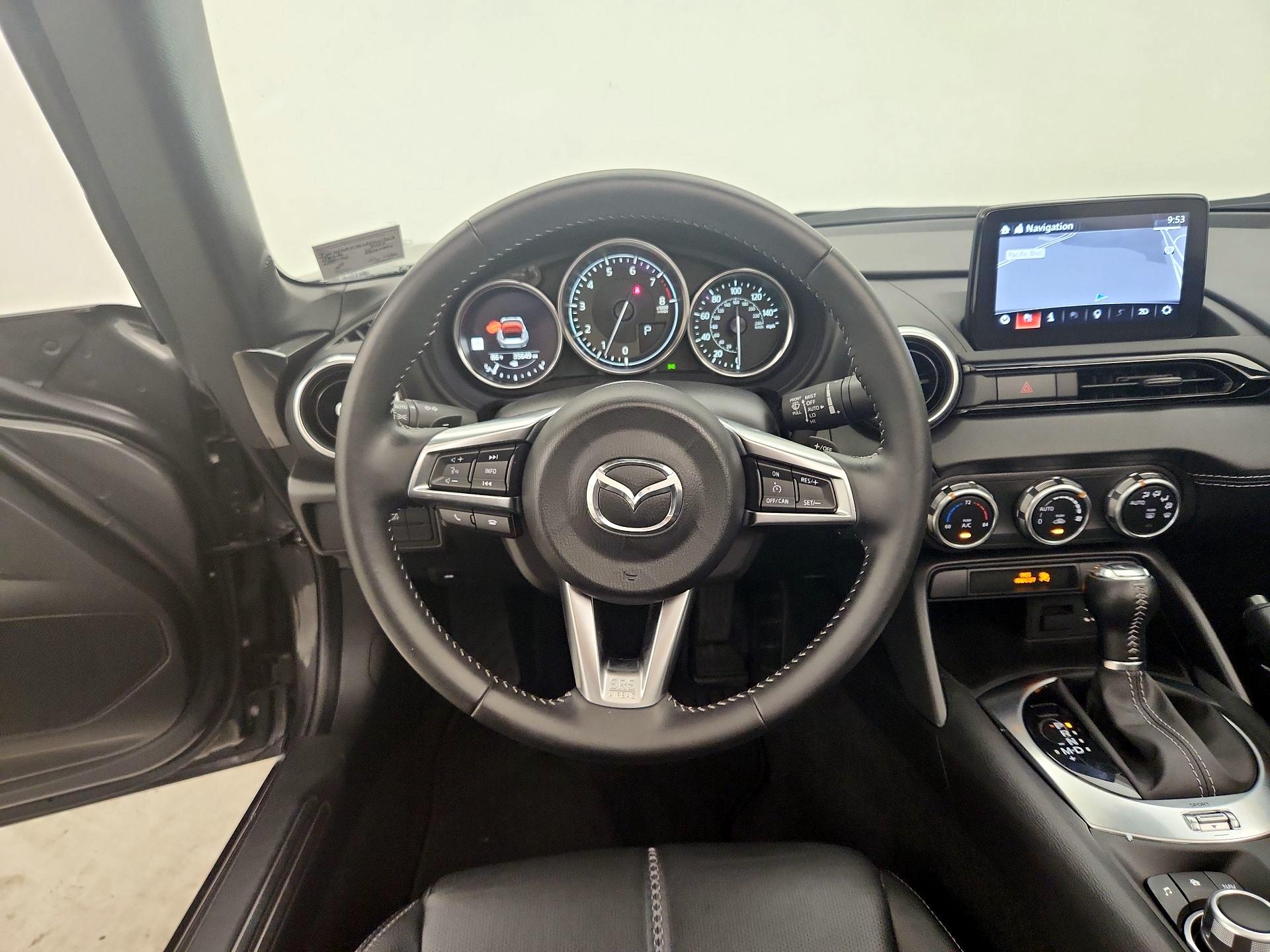 Thumbnail: 2022 Mazda MX-5 Miata - 10