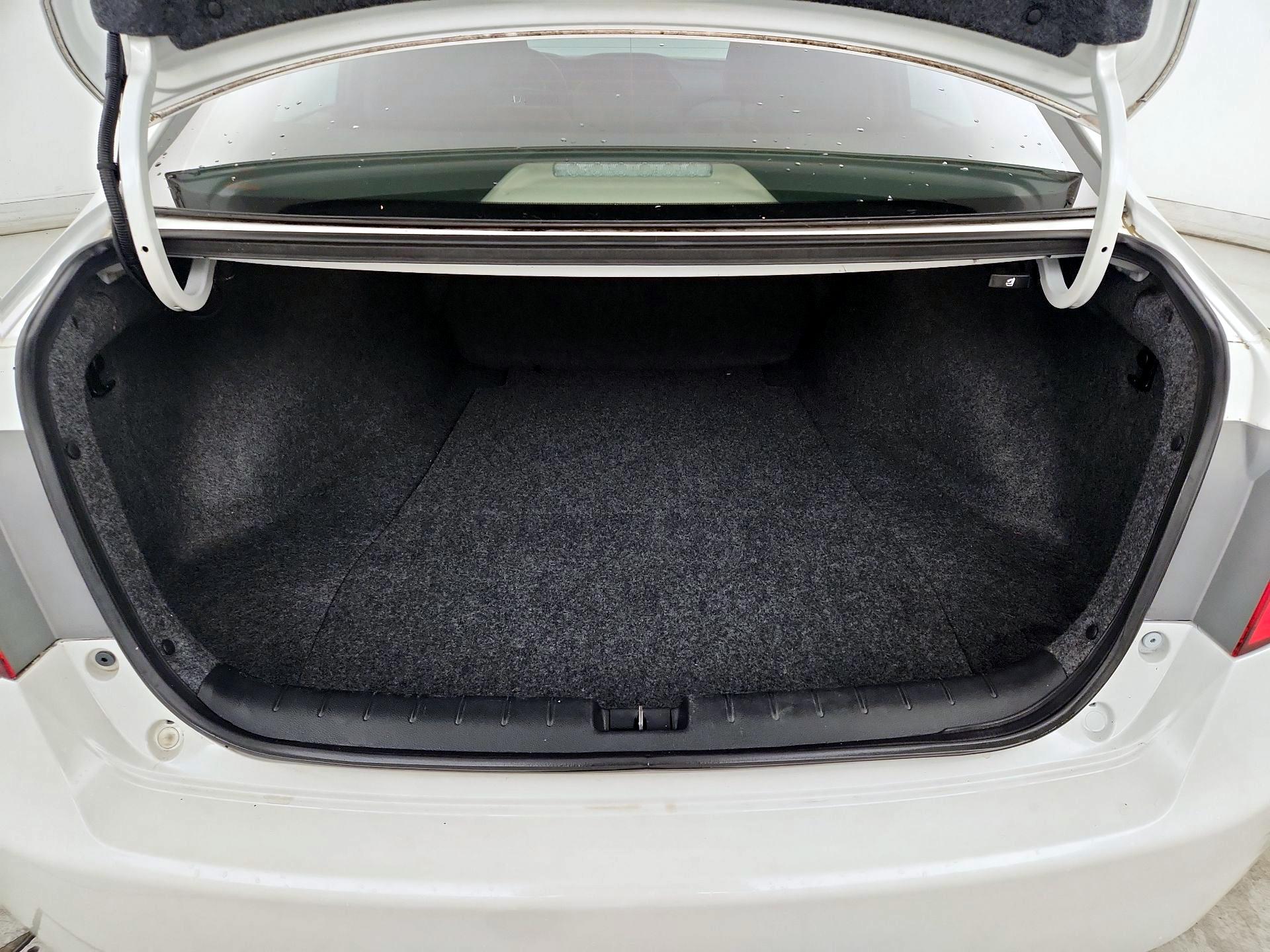 Thumbnail: 2014 Honda Accord - 20