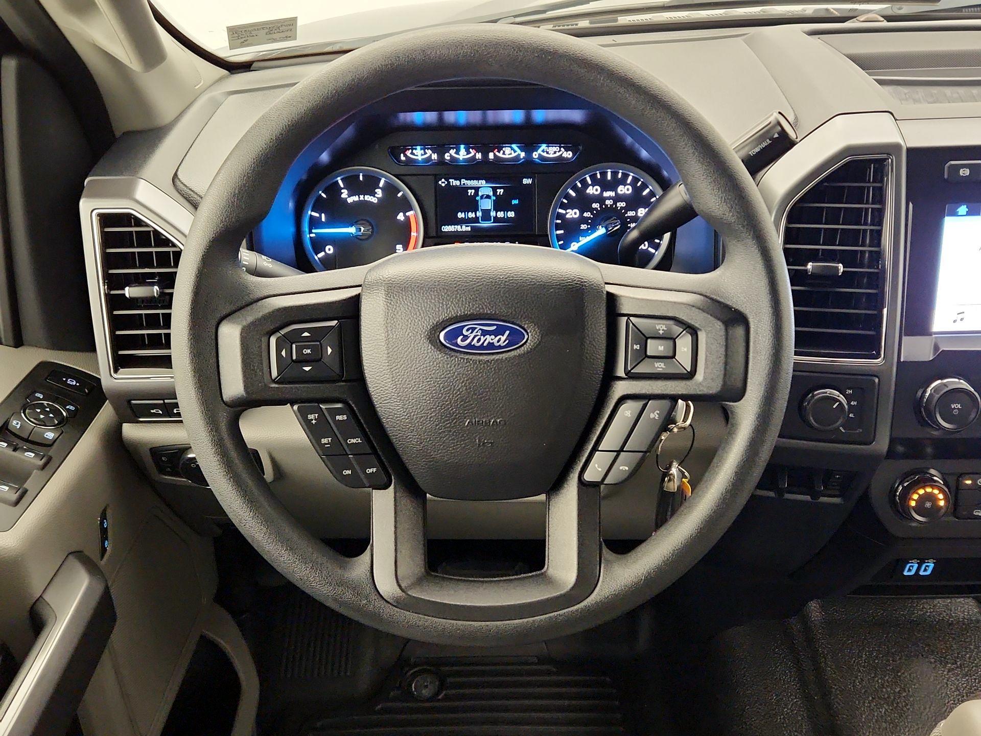 Thumbnail: 2019 Ford F-350 - 10