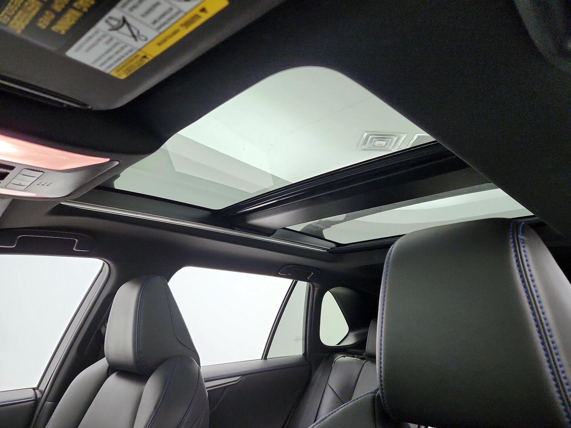 Thumbnail: 2020 Toyota RAV4 - 20