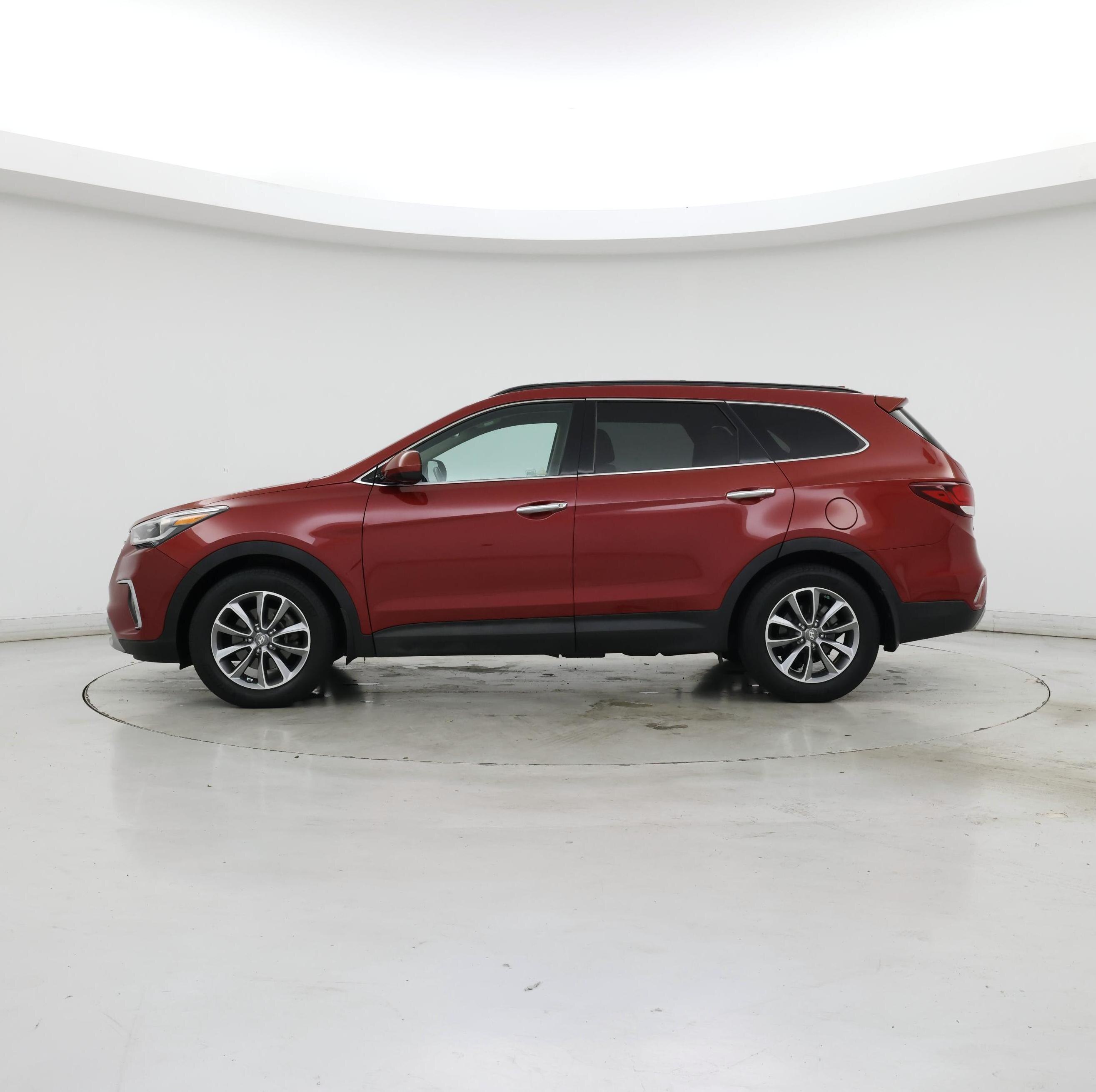 Thumbnail: 2017 Hyundai Santa Fe - 3