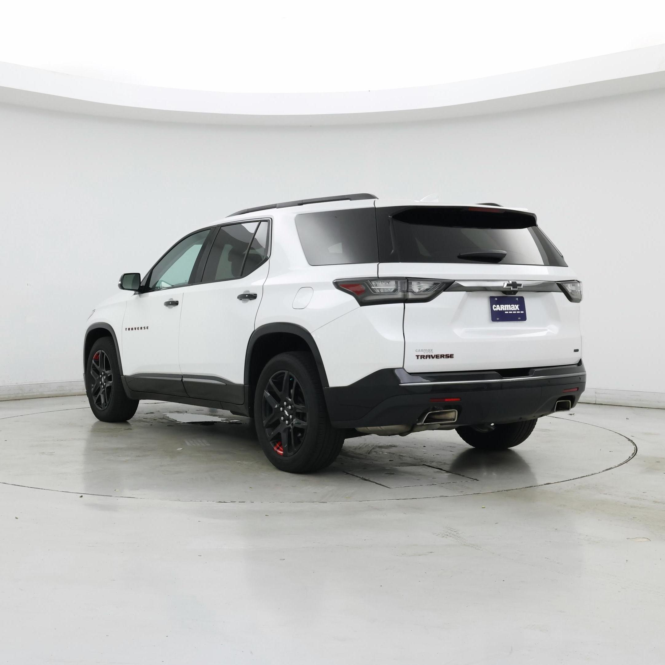 Thumbnail: 2019 Chevrolet Traverse - 2