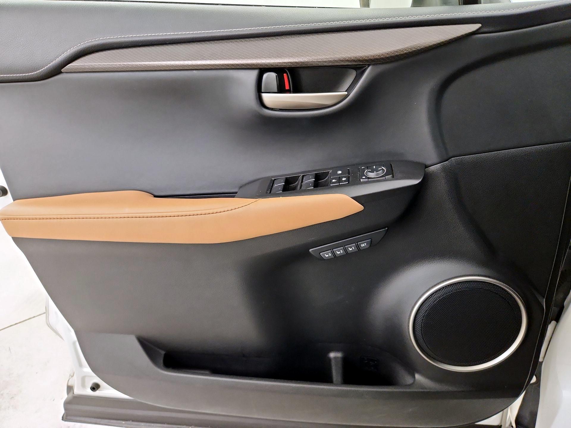 Thumbnail: 2016 Lexus NX - 12