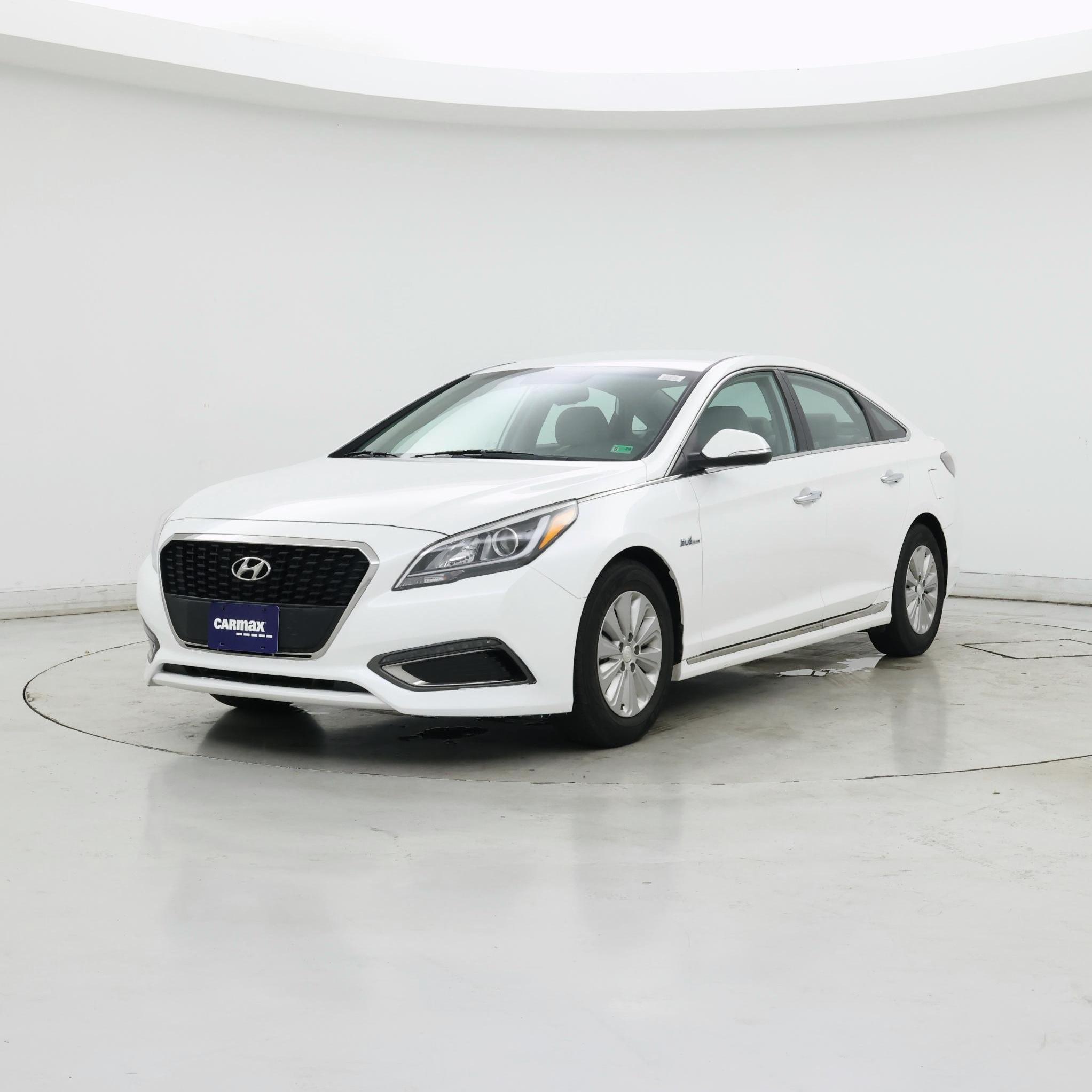 Thumbnail: 2017 Hyundai Sonata - 4