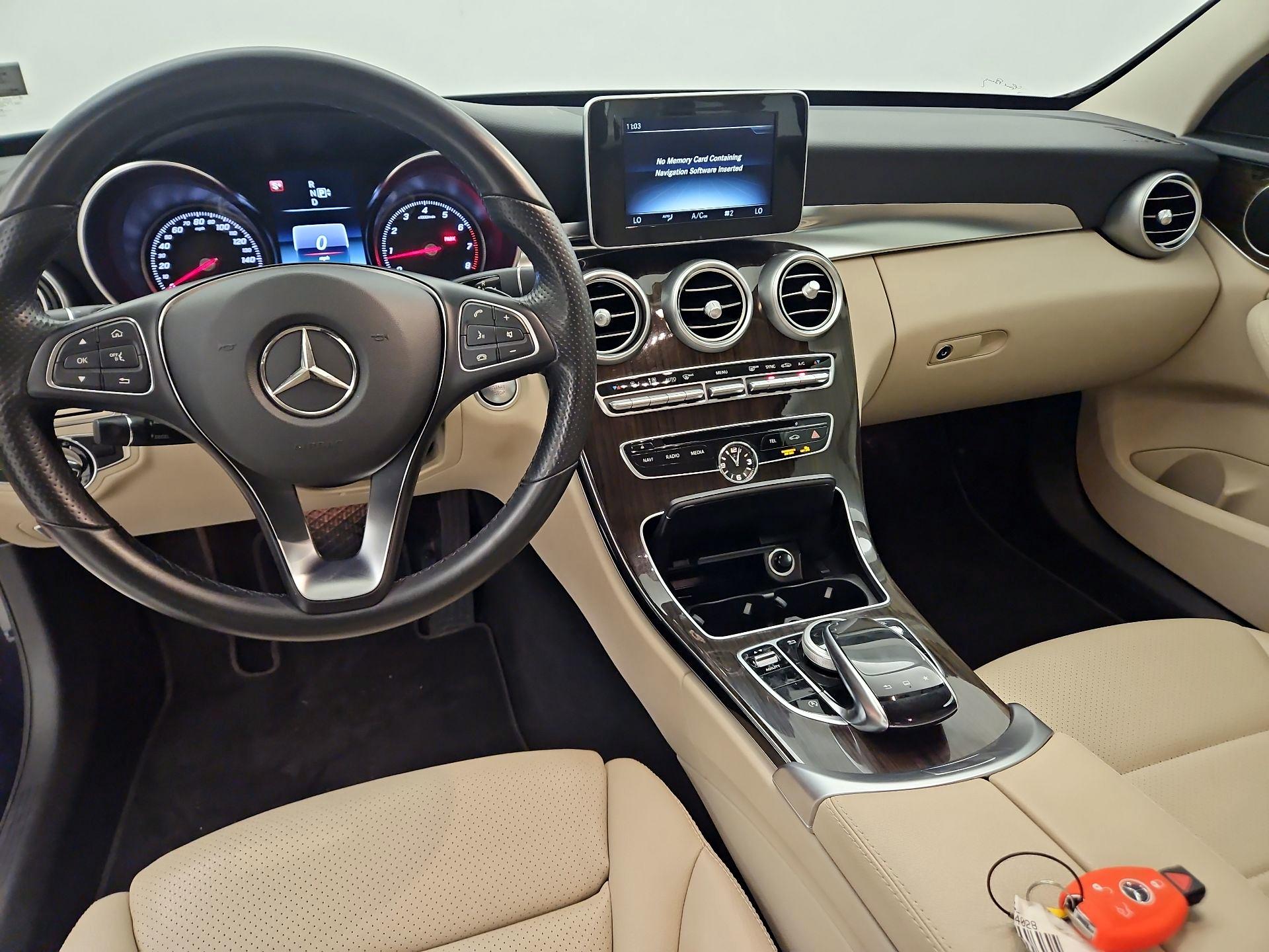 Thumbnail: 2015 Mercedes-Benz C-Class - 9