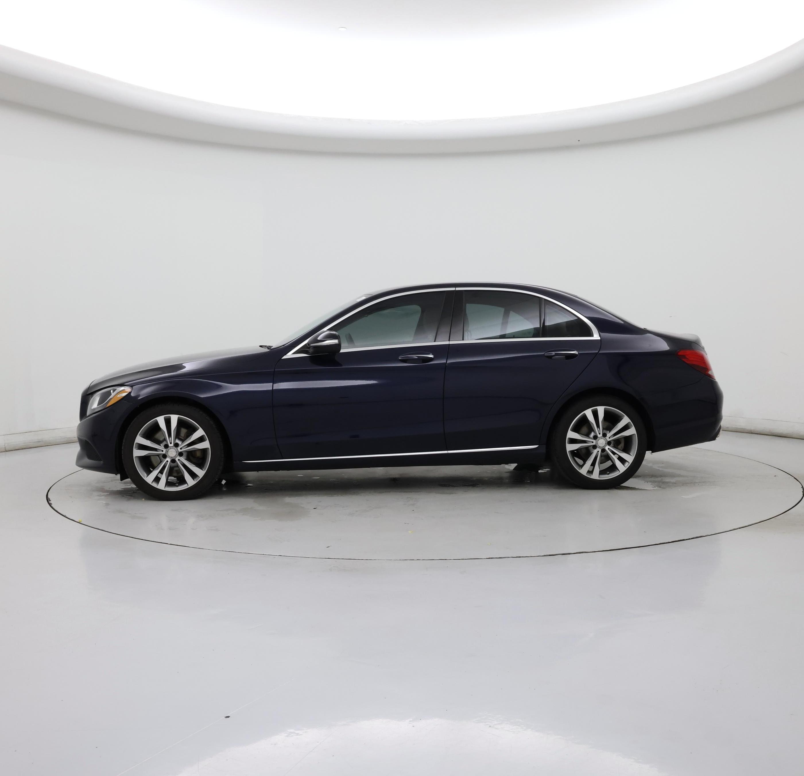 Thumbnail: 2015 Mercedes-Benz C-Class - 3