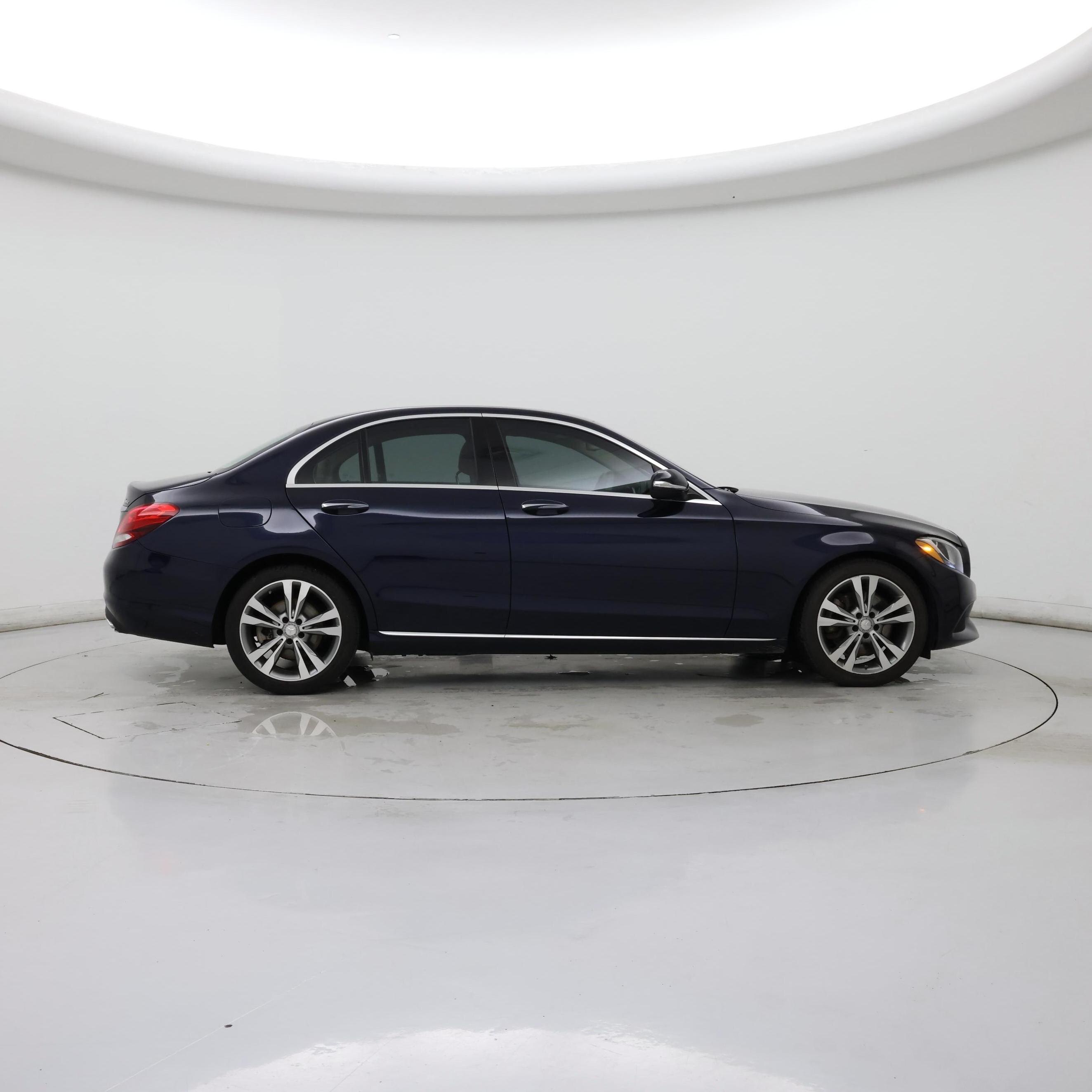 Thumbnail: 2015 Mercedes-Benz C-Class - 7