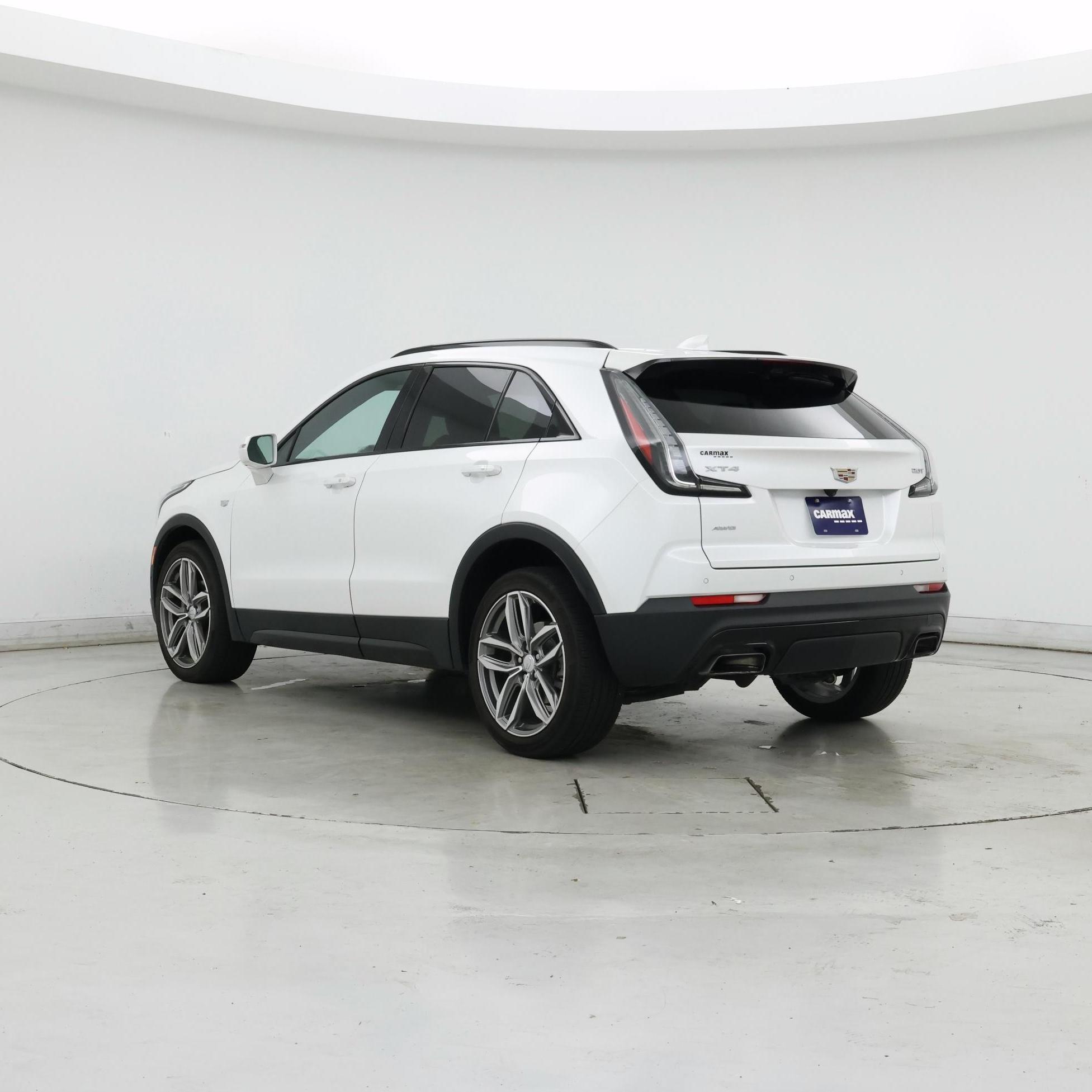 Thumbnail: 2019 Cadillac XT4 - 2