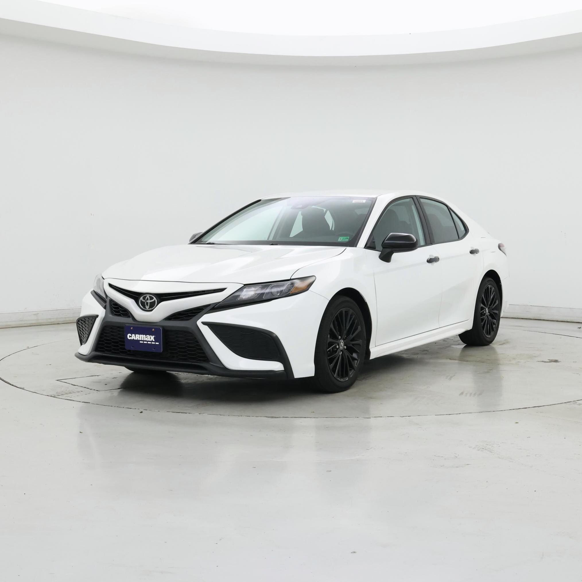 Thumbnail: 2021 Toyota Camry - 4