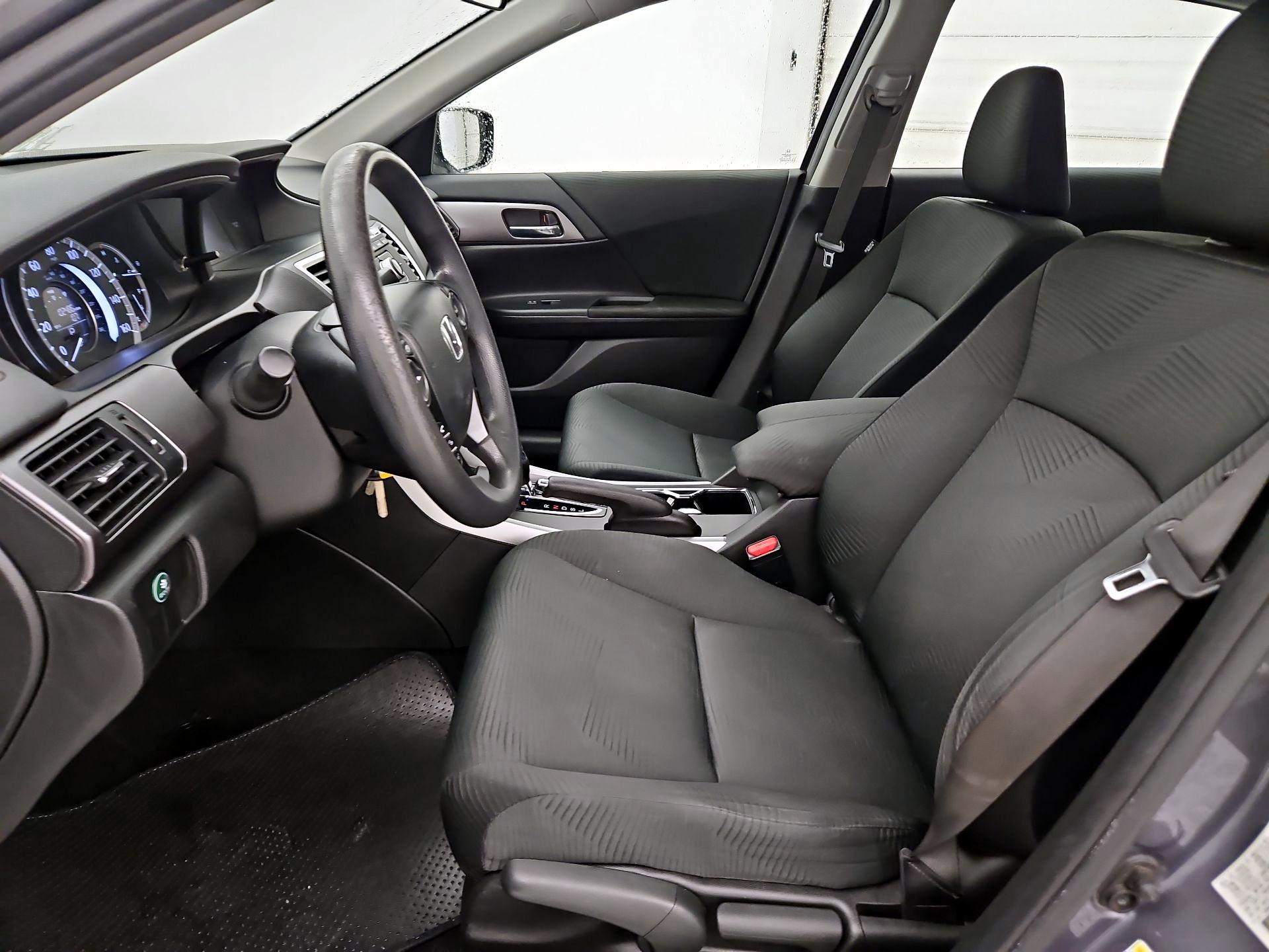 Thumbnail: 2015 Honda Accord - 11
