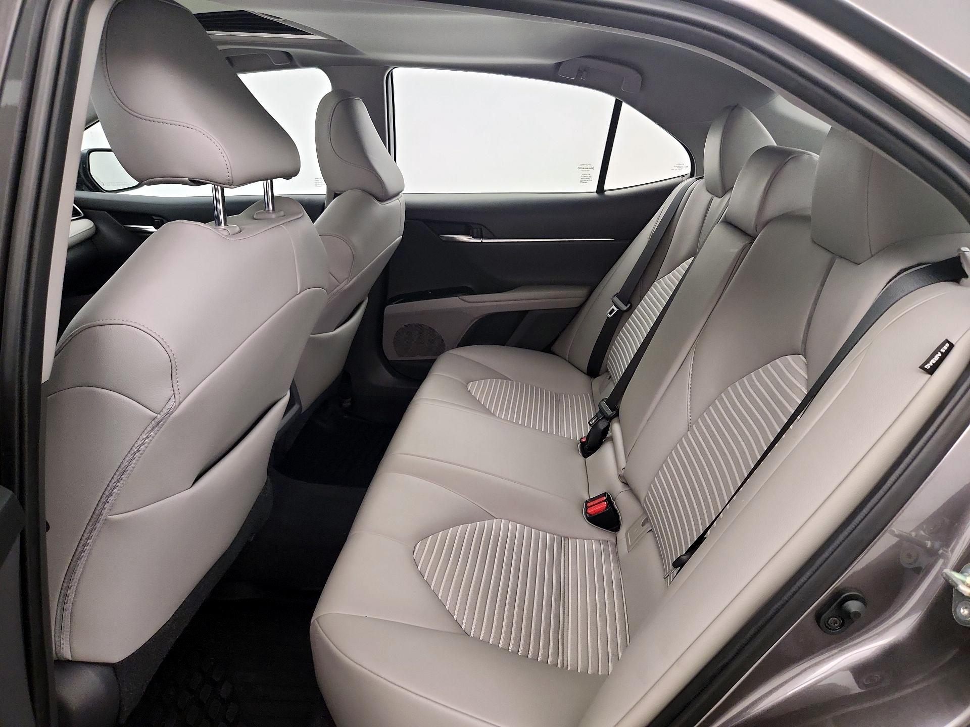 Thumbnail: 2020 Toyota Camry - 20