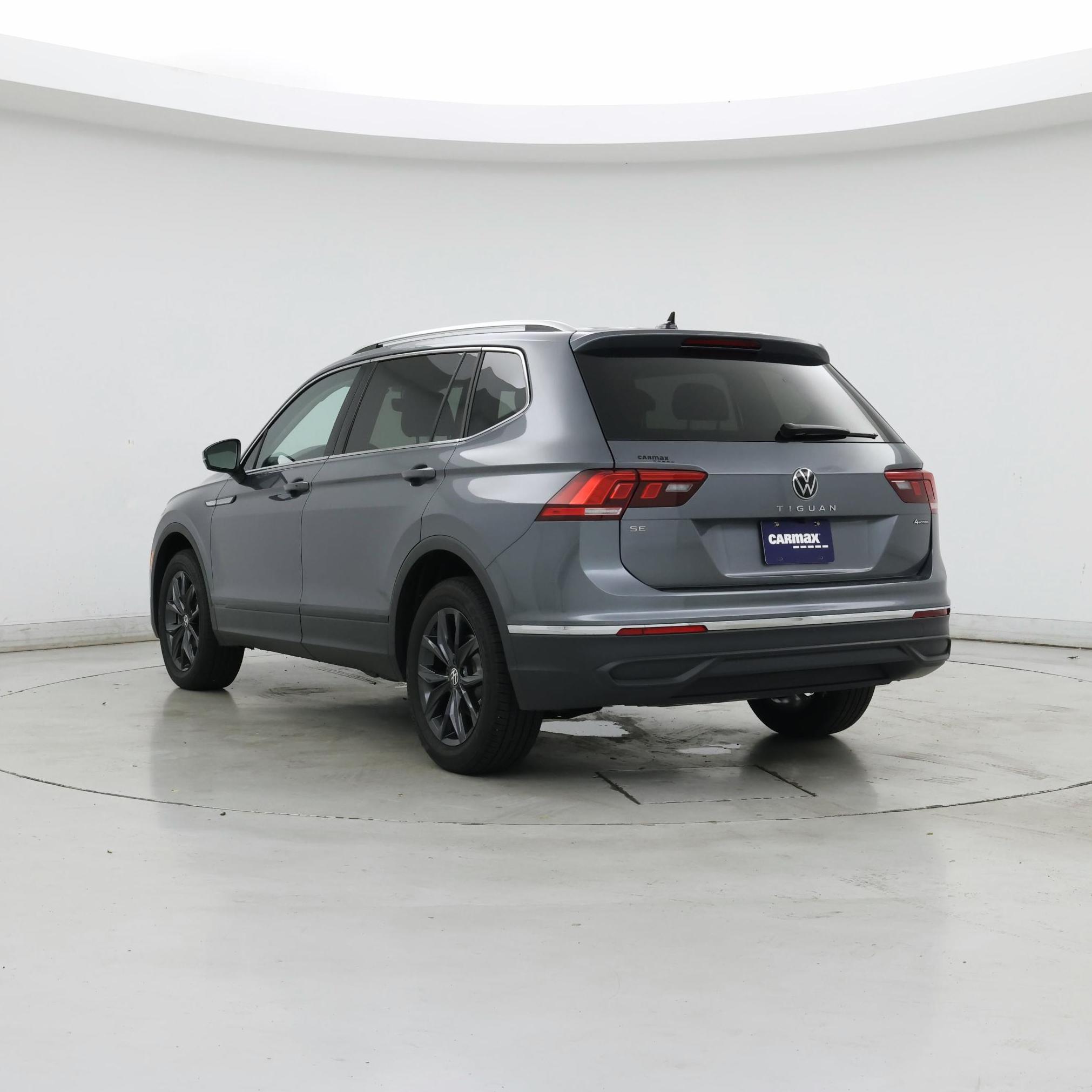Thumbnail: 2024 Volkswagen Tiguan - 2