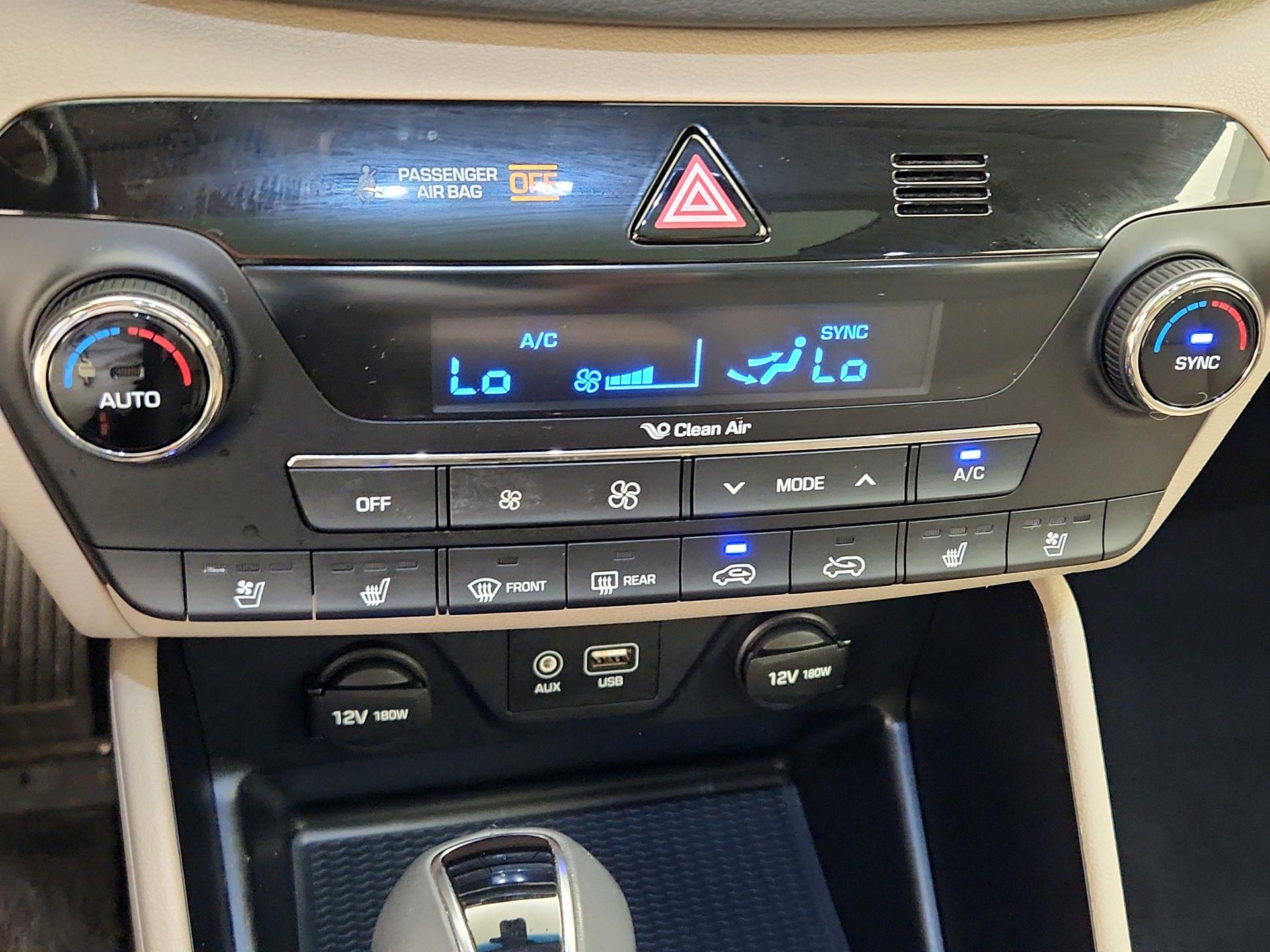 Thumbnail: 2016 Hyundai Tucson - 17