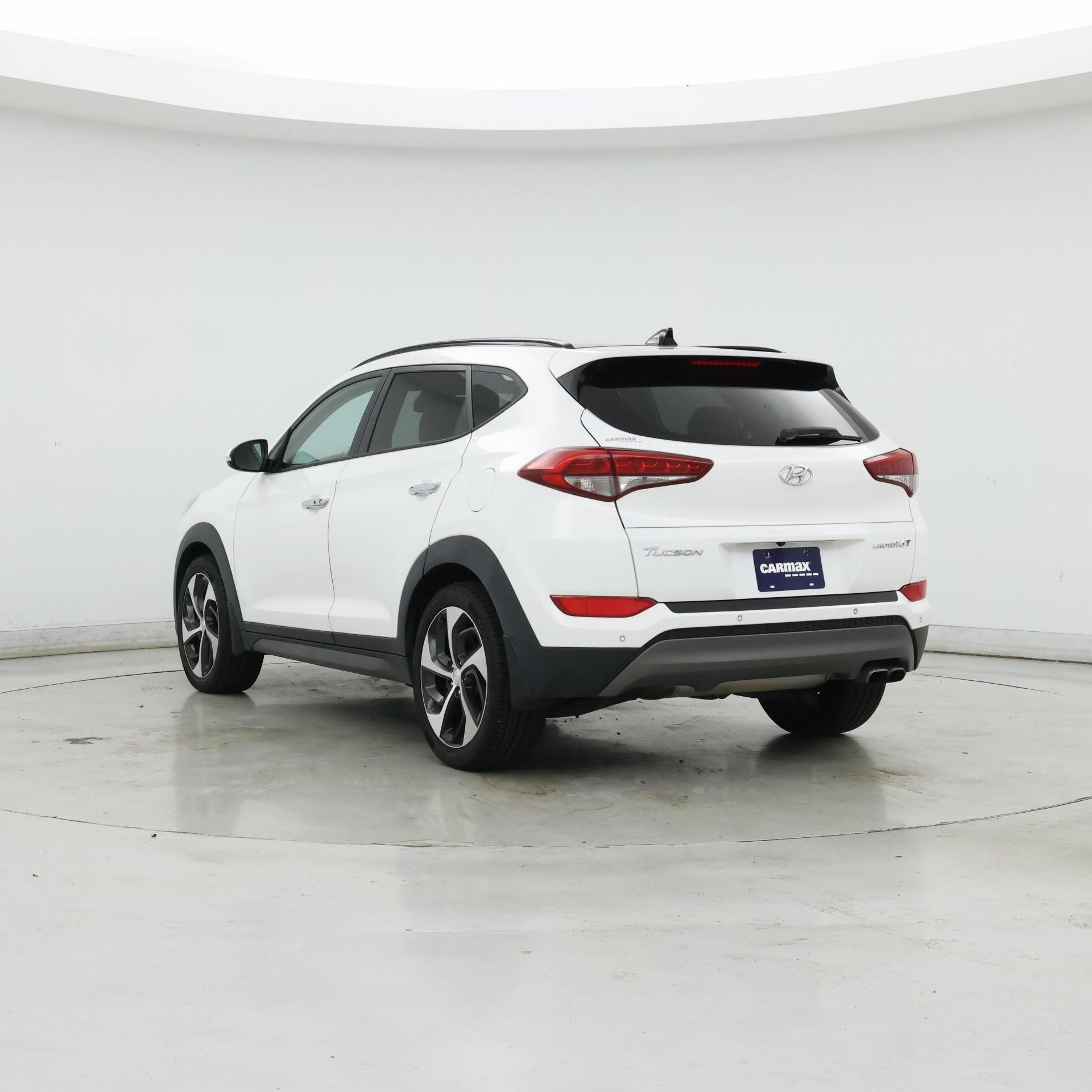 Thumbnail: 2016 Hyundai Tucson - 2