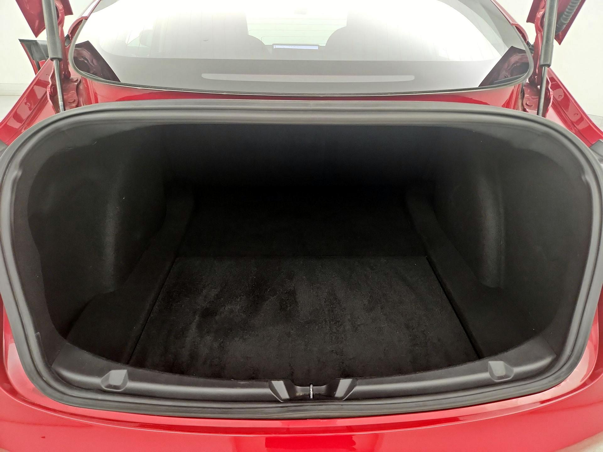 Thumbnail: 2019 Tesla Model 3 - 19
