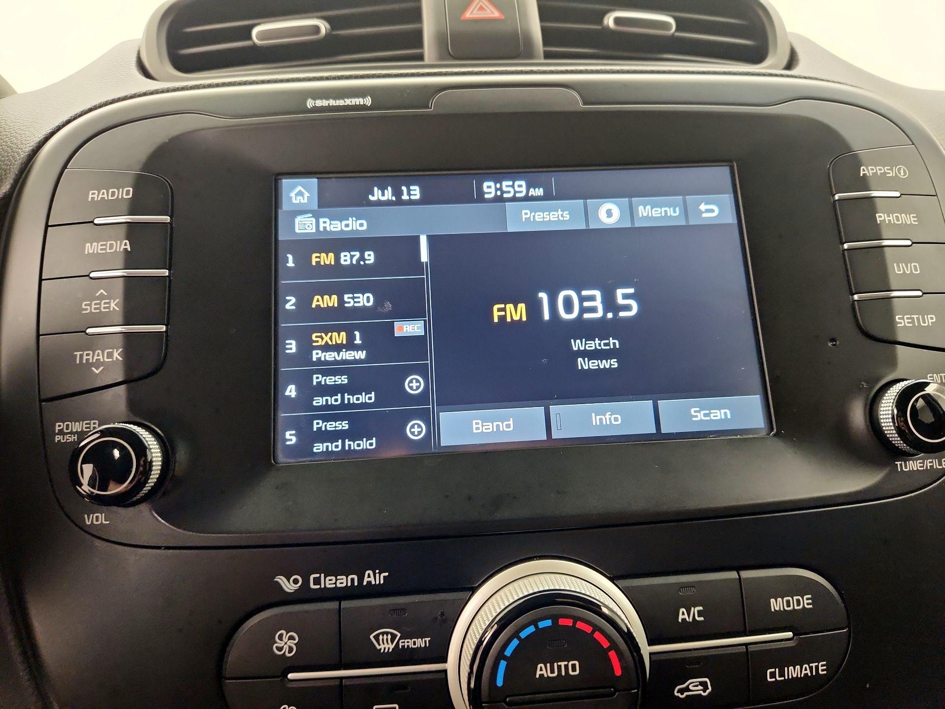 Thumbnail: 2019 Kia Soul - 15
