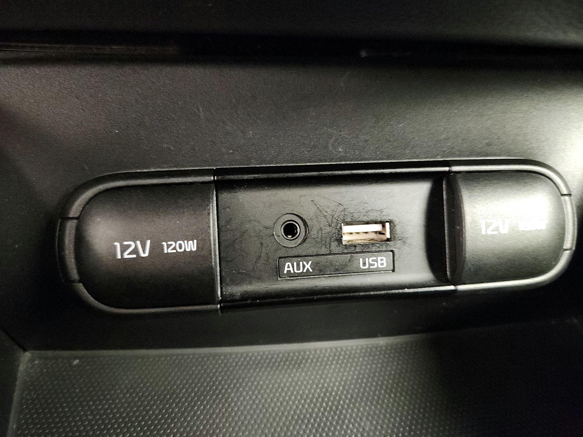 Thumbnail: 2019 Kia Soul - 18