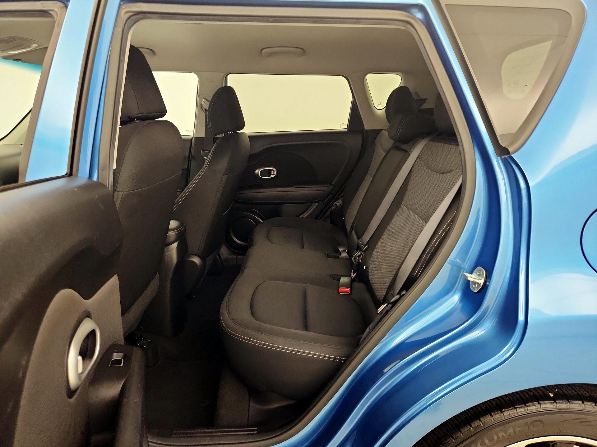 Thumbnail: 2019 Kia Soul - 19
