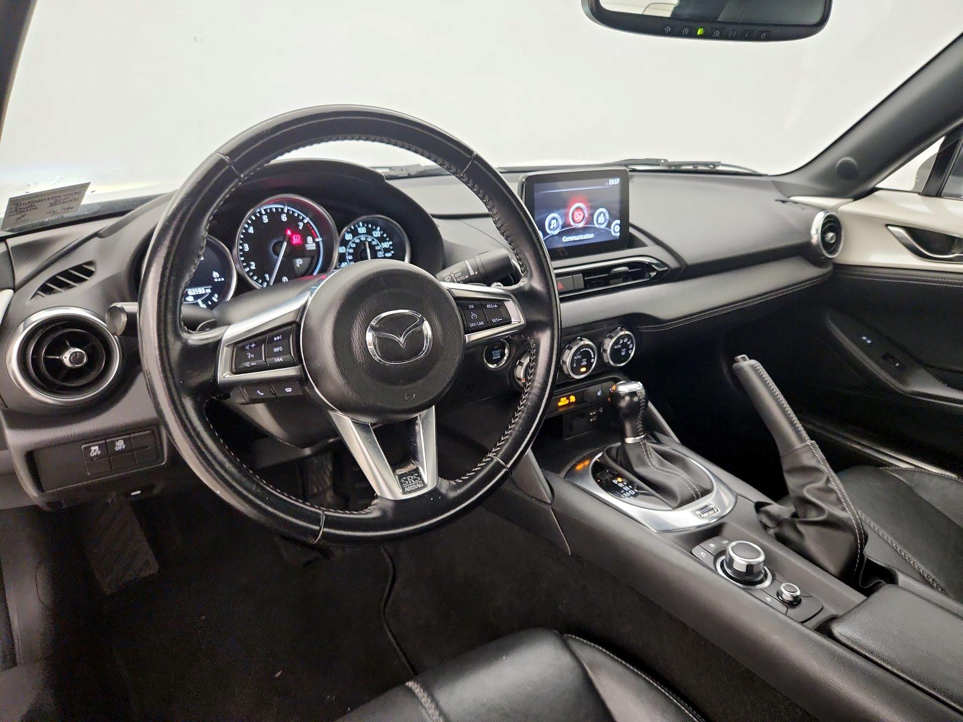 Thumbnail: 2021 Mazda MX-5 Miata - 9