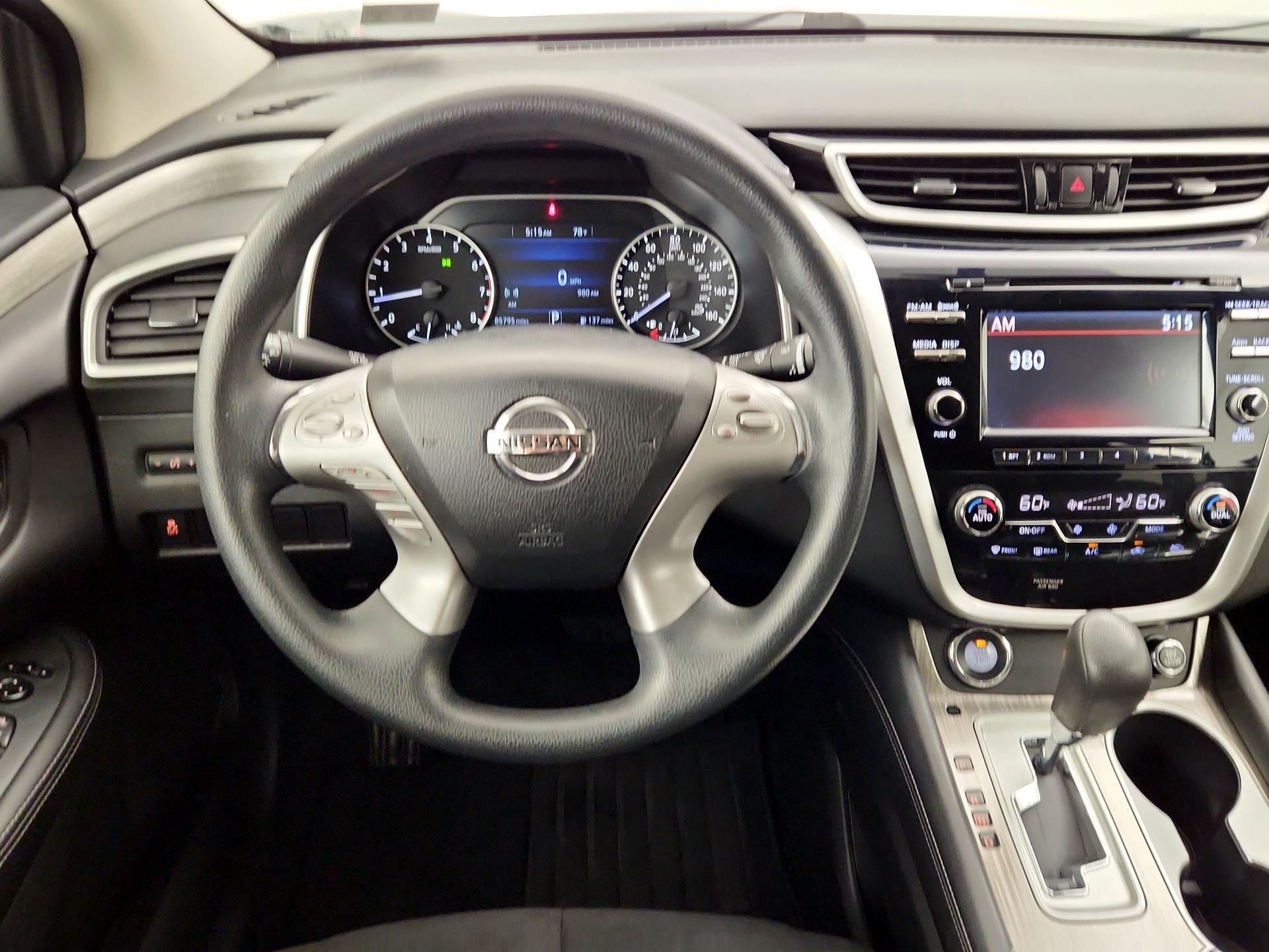 Thumbnail: 2015 Nissan Murano - 10