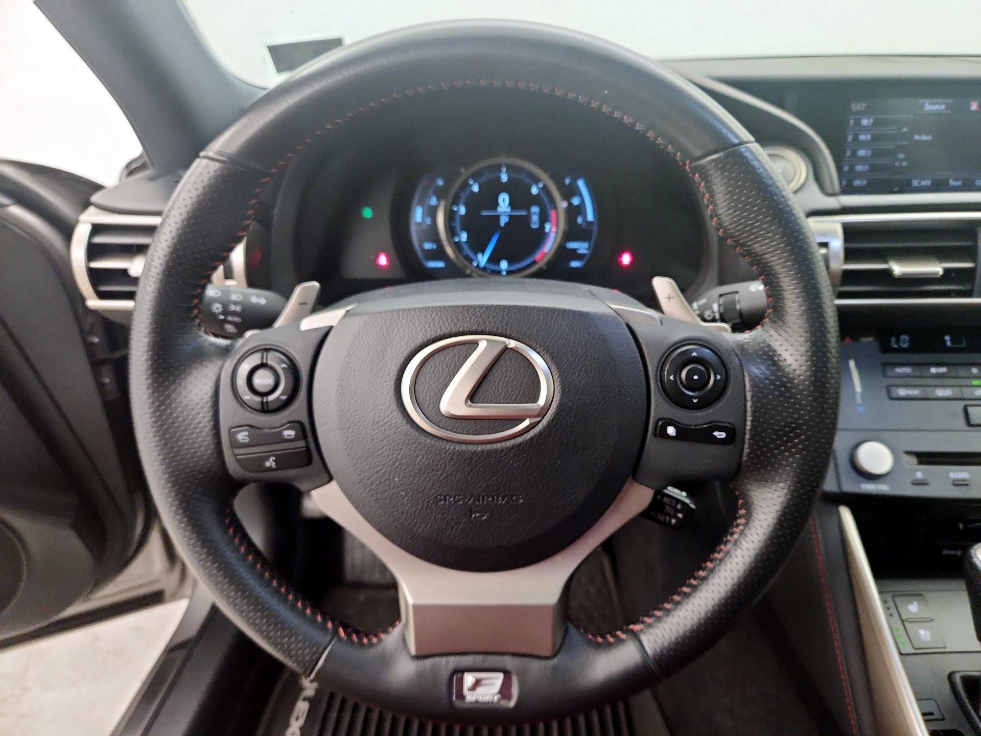Thumbnail: 2015 Lexus IS - 10