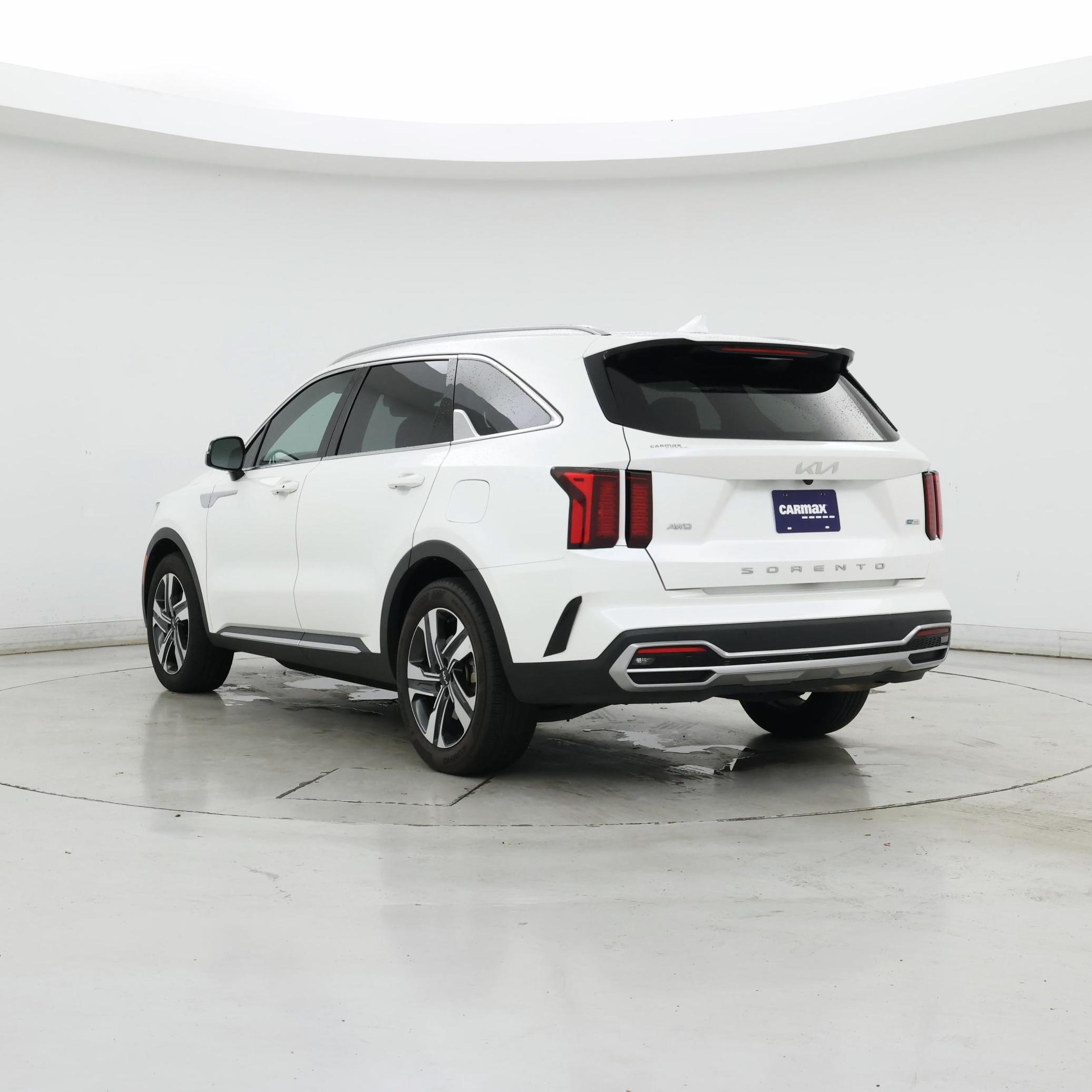 Thumbnail: 2022 Kia Sorento - 2