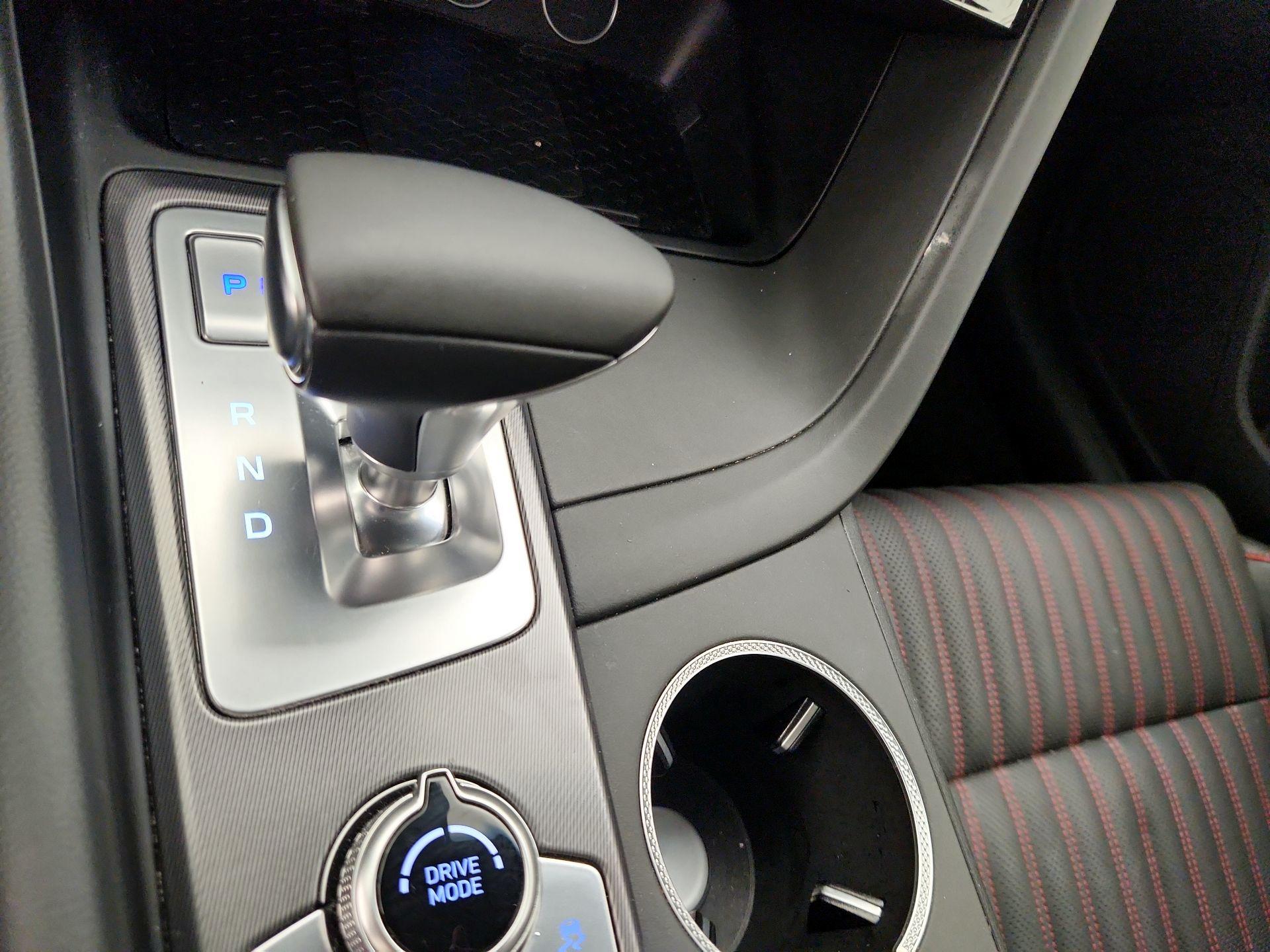 Thumbnail: 2024 Genesis G70 - 16