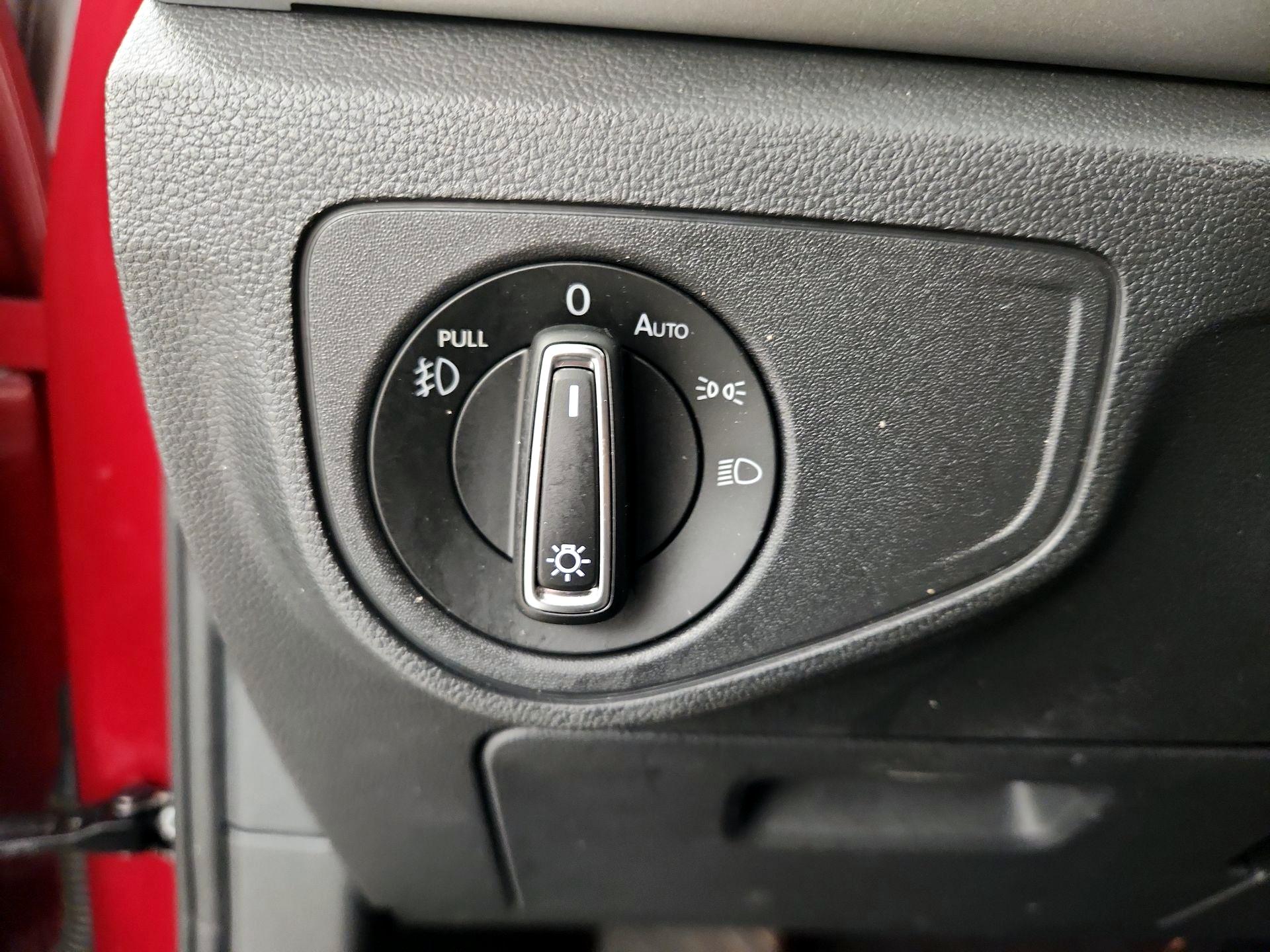 Thumbnail: 2019 Volkswagen Atlas - 13